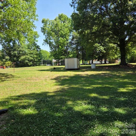 Single Family Residence at 251 Branchwood Circle, Kings Mountain, photo 22 of 26