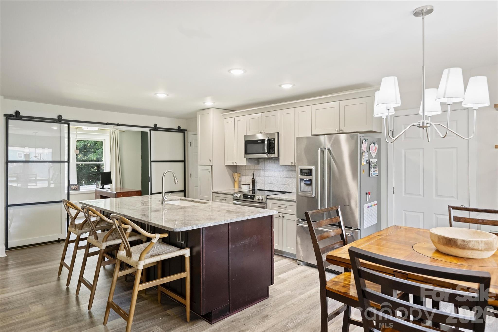 Single Family Residence at 1621 Brook Drive, Fort Mill, photo 16 of 46