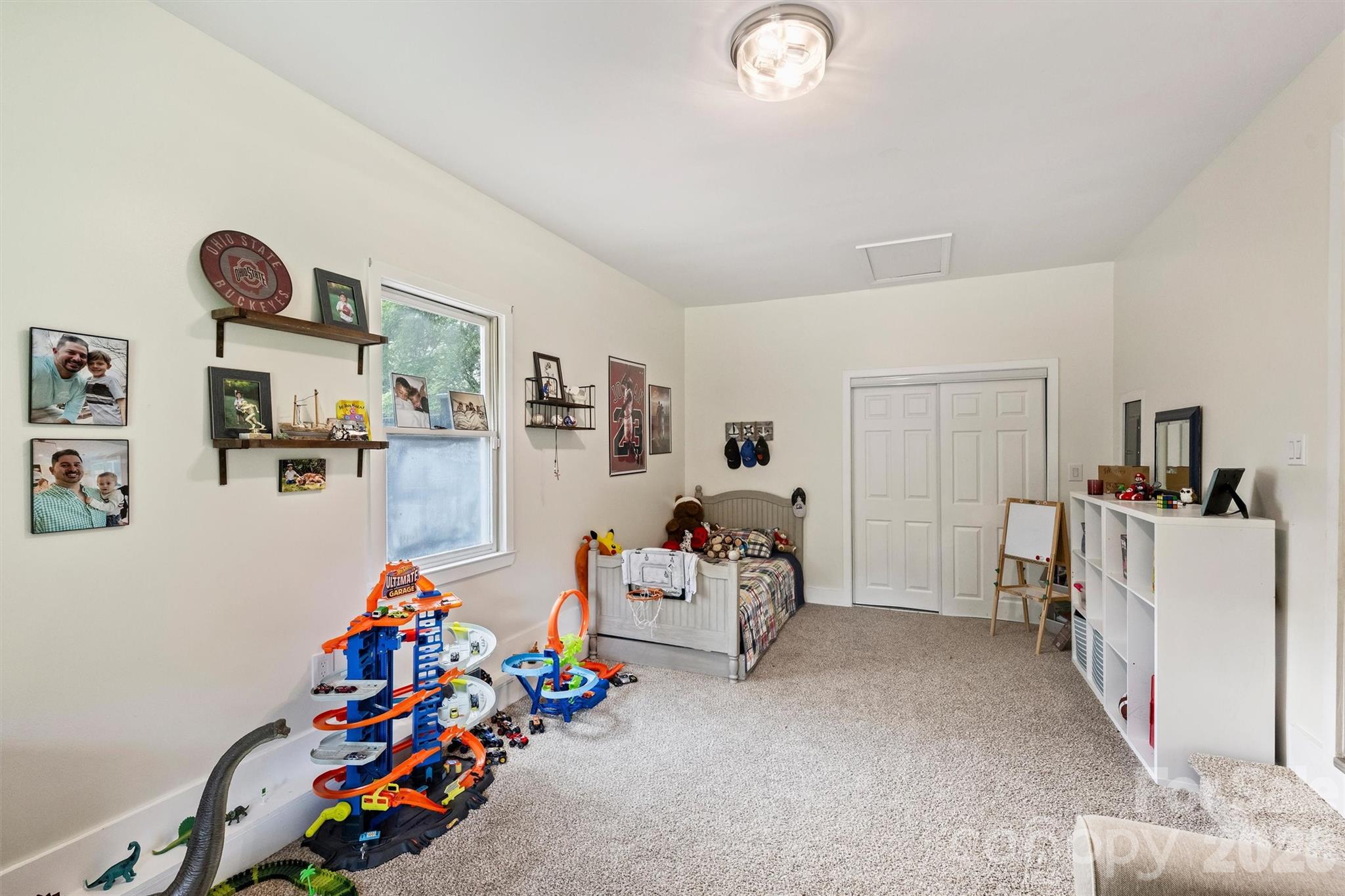 Single Family Residence at 1621 Brook Drive, Fort Mill, photo 28 of 46