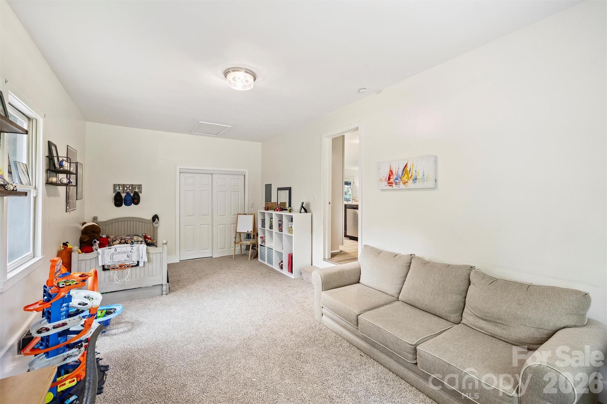 Single Family Residence at 1621 Brook Drive, Fort Mill, photo 29 of 46
