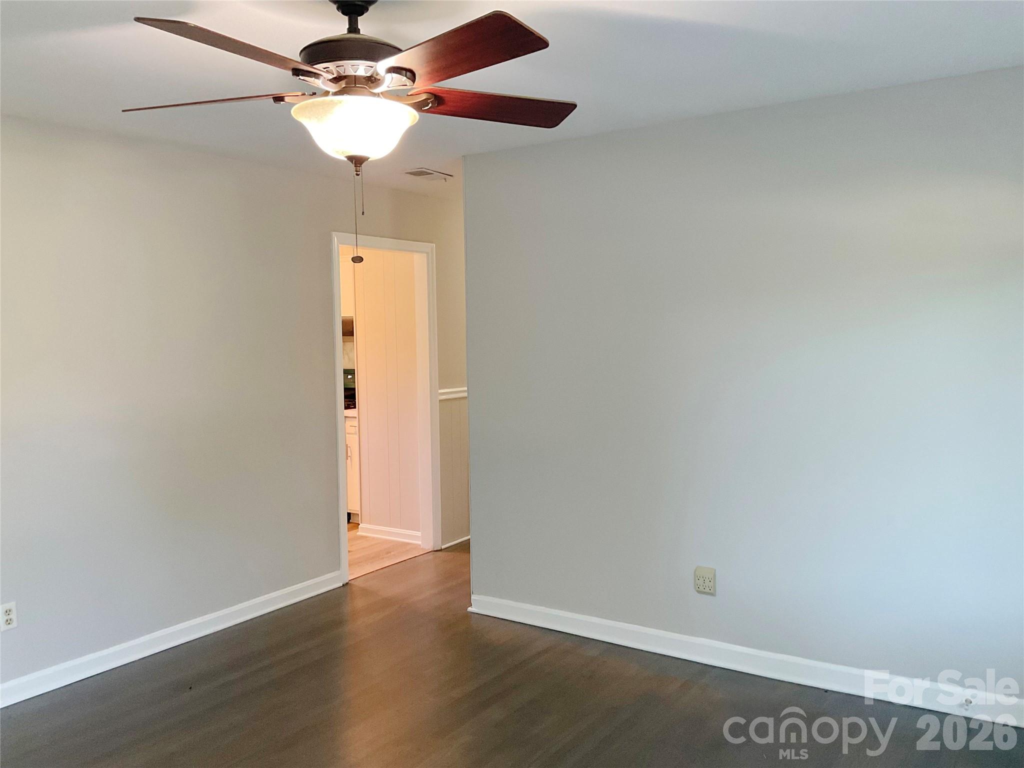 Single Family Residence at 2346 Woodleaf Drive, Gastonia, photo 10 of 24
