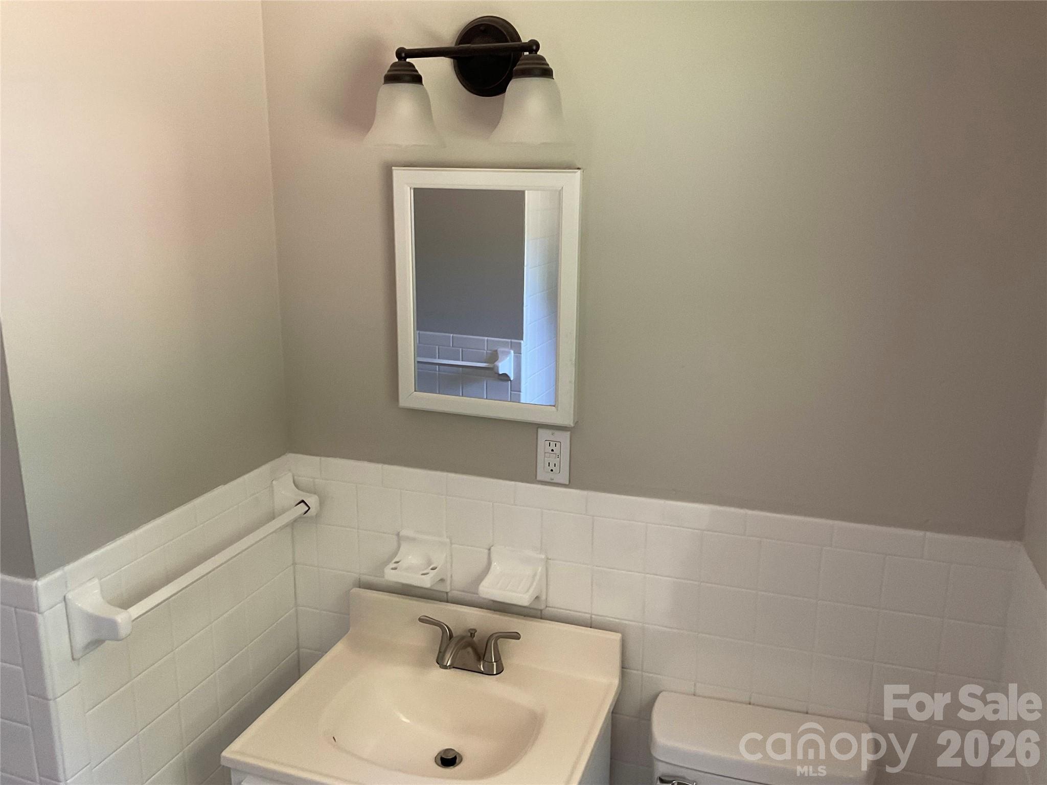 Single Family Residence at 2346 Woodleaf Drive, Gastonia, photo 18 of 24