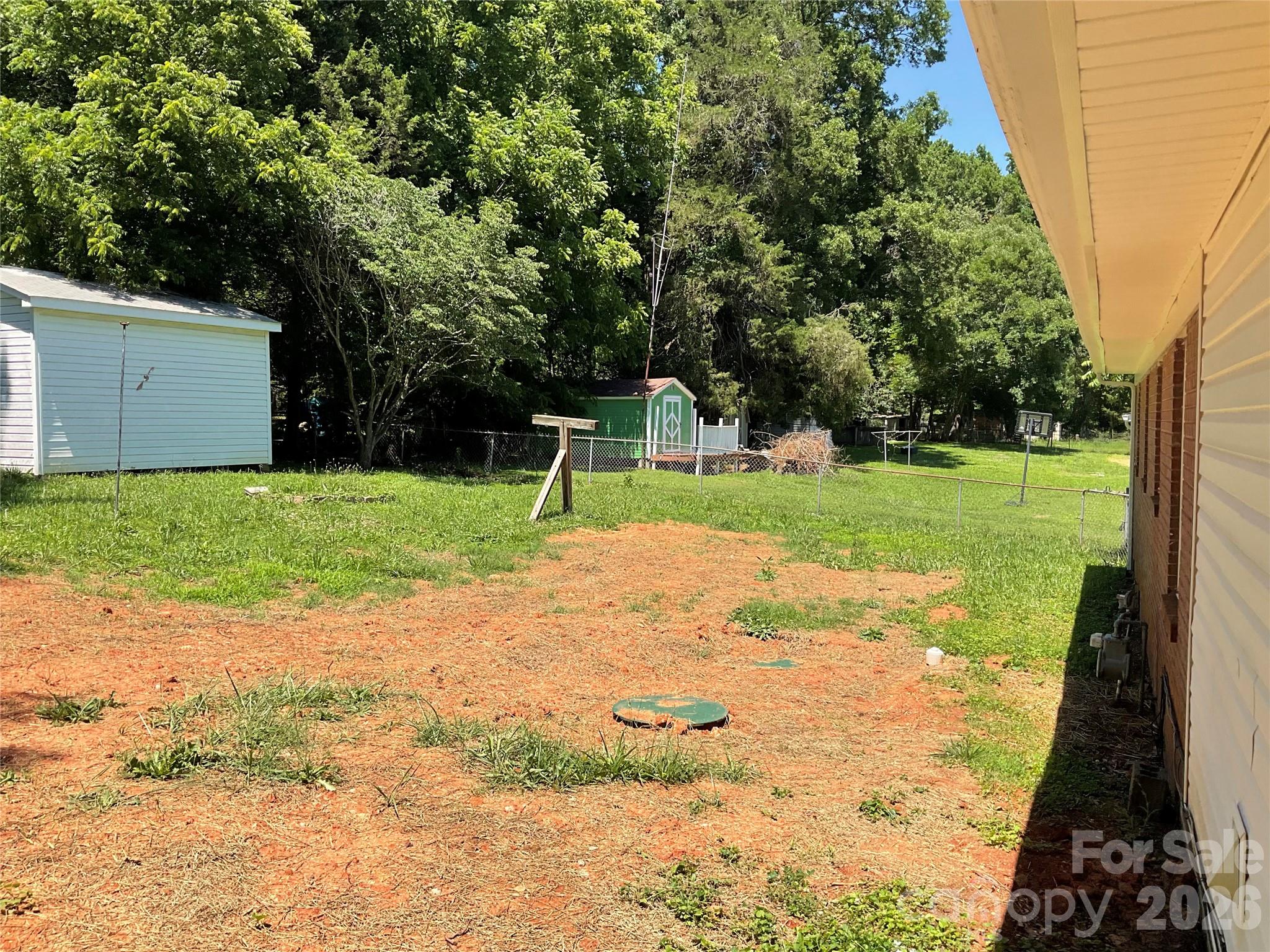 Single Family Residence at 2346 Woodleaf Drive, Gastonia, photo 21 of 24