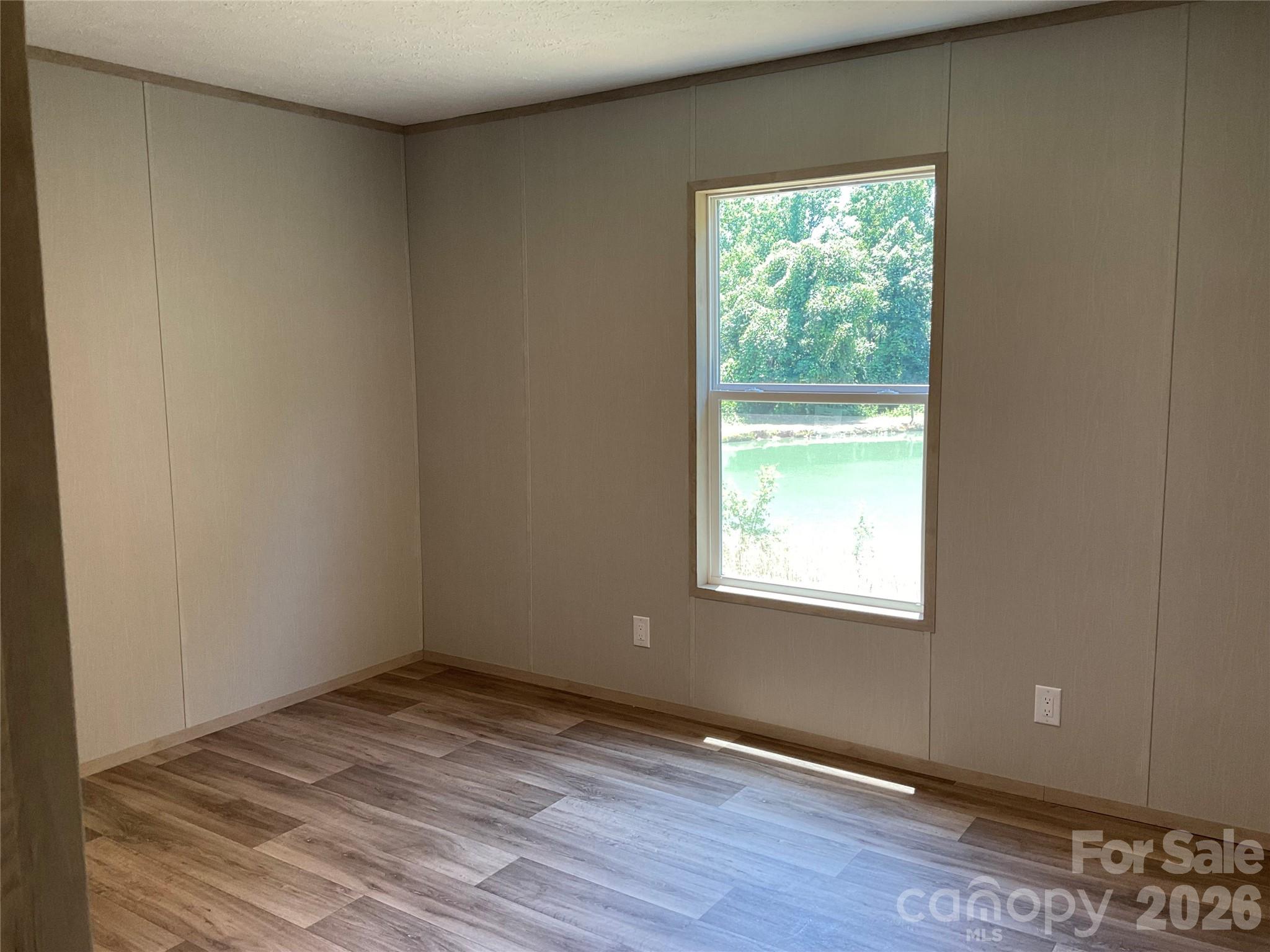 Single Family Residence at 2226 Harris Henrietta Road, Mooresboro, photo 6 of 34