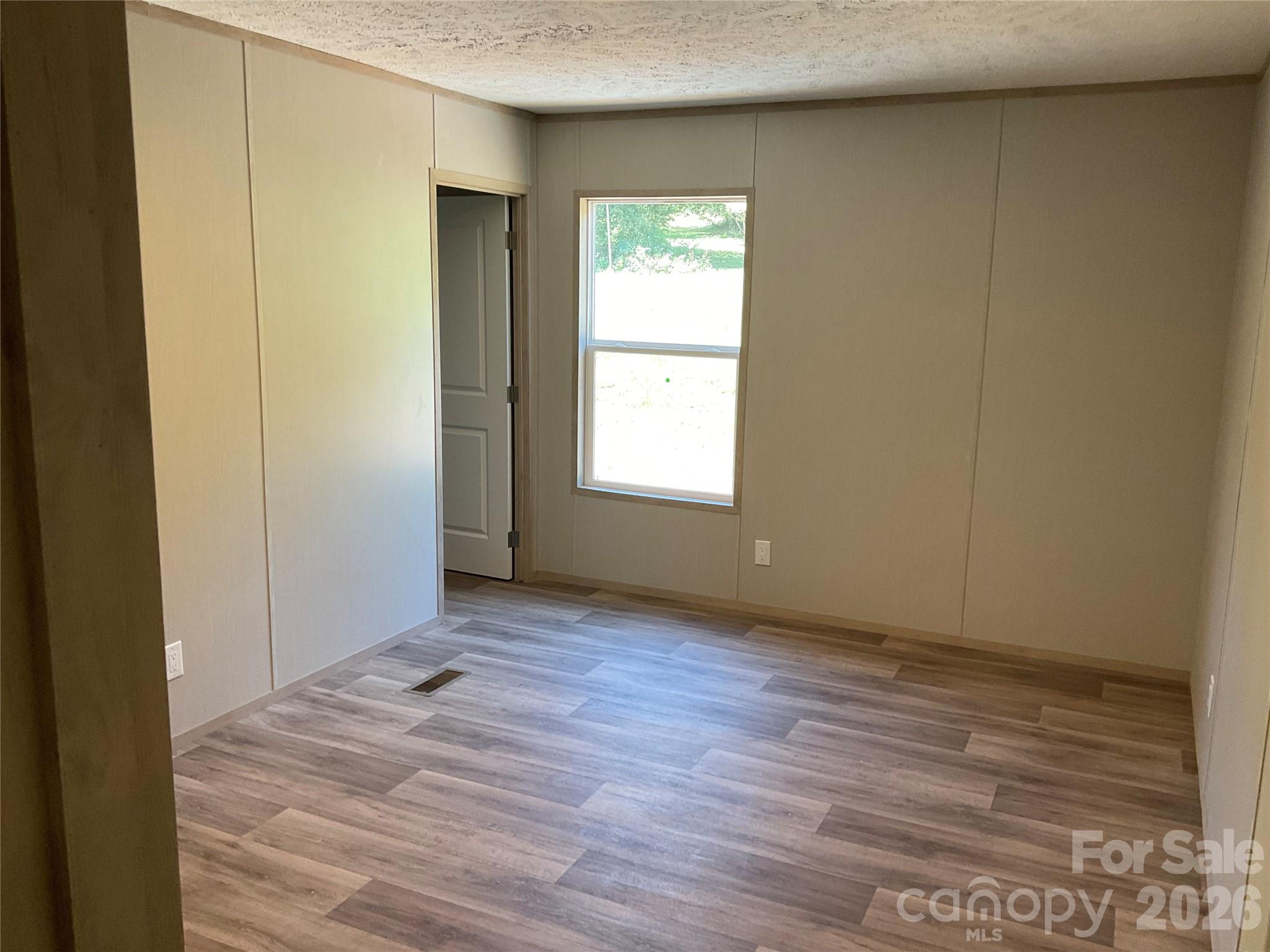 Single Family Residence at 2226 Harris Henrietta Road, Mooresboro, photo 10 of 34