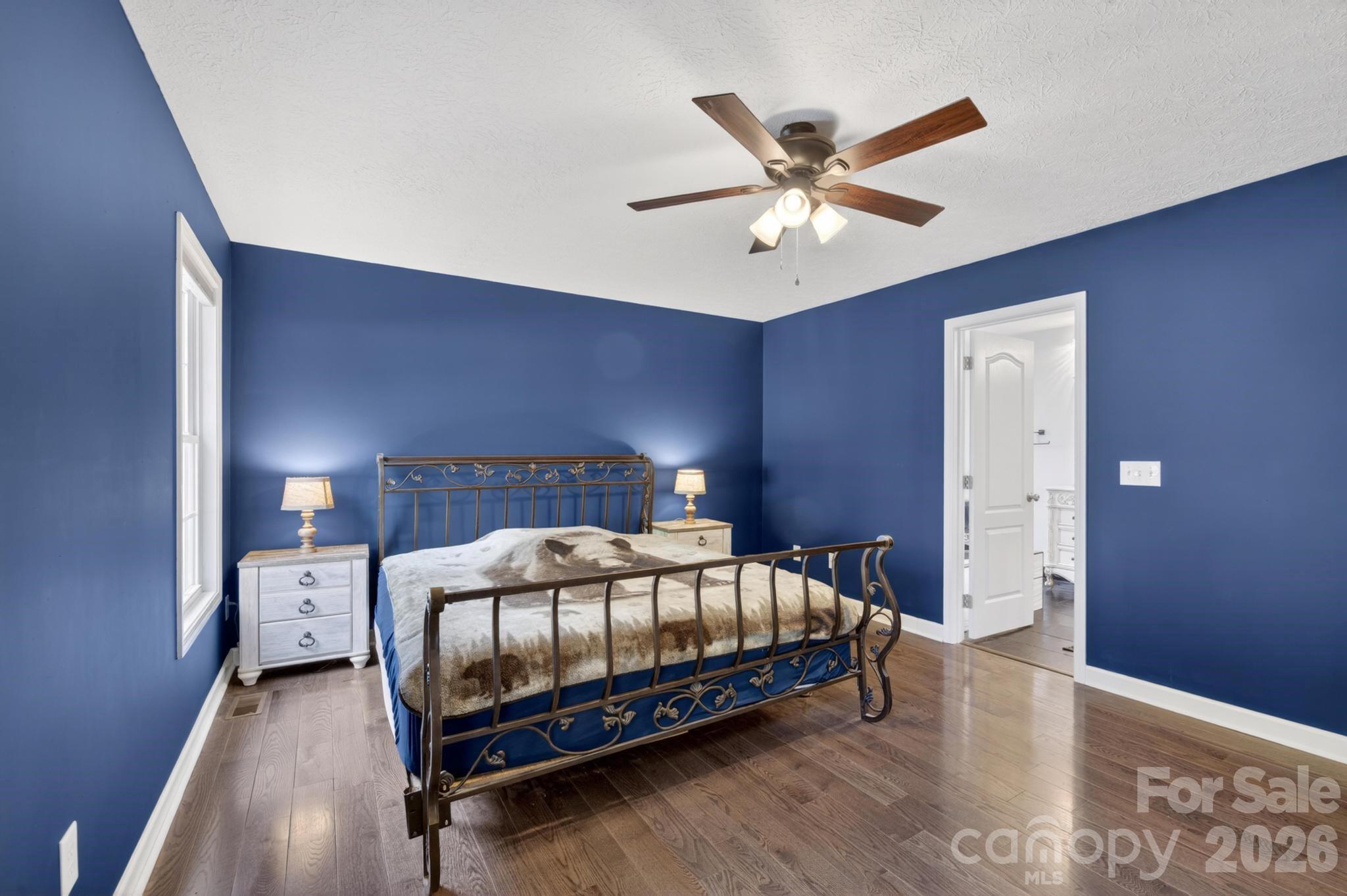 Single Family Residence at 1590 Mayfair Drive, Conover, photo 16 of 42