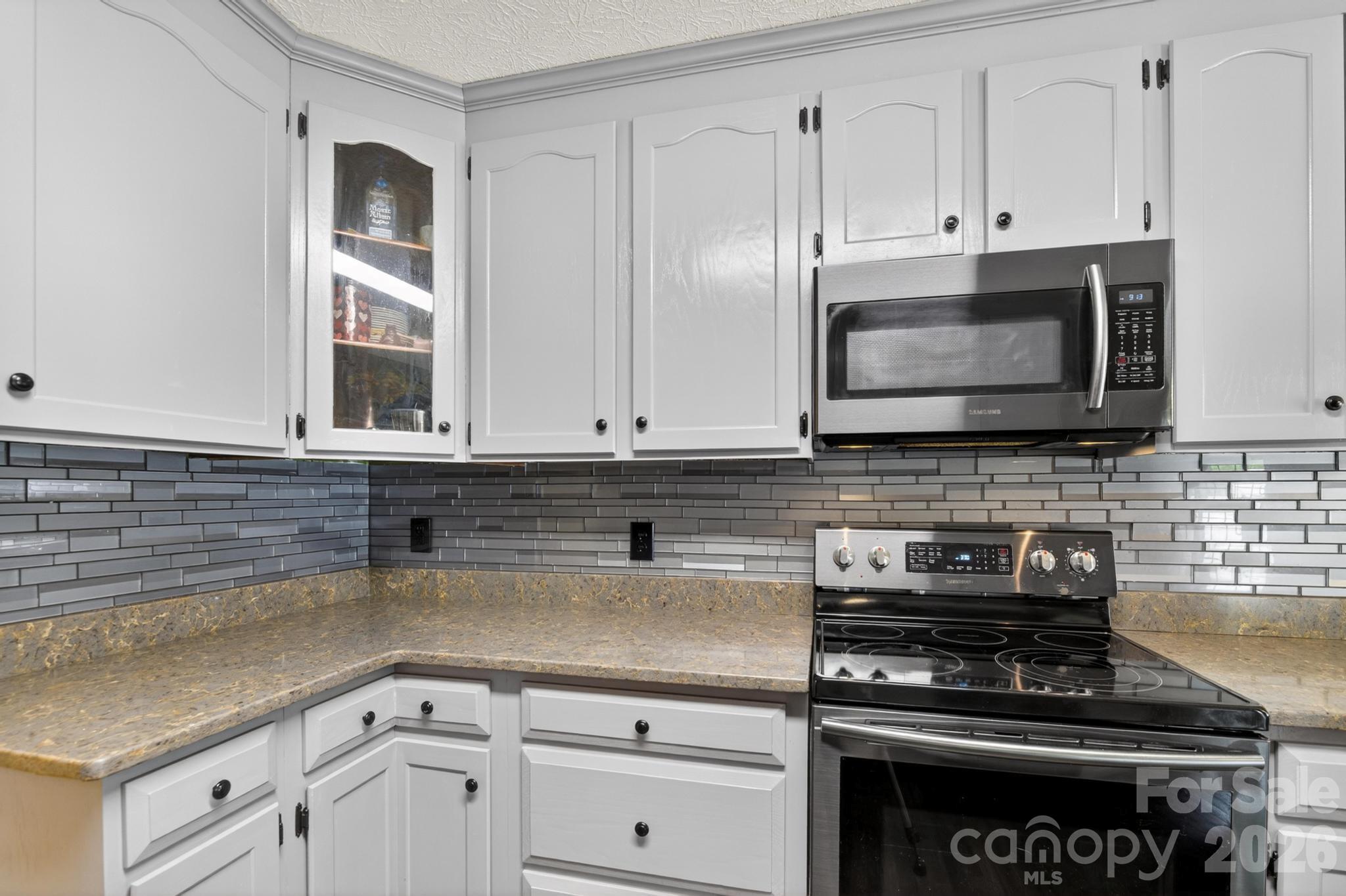 Single Family Residence at 1590 Mayfair Drive, Conover, photo 32 of 42