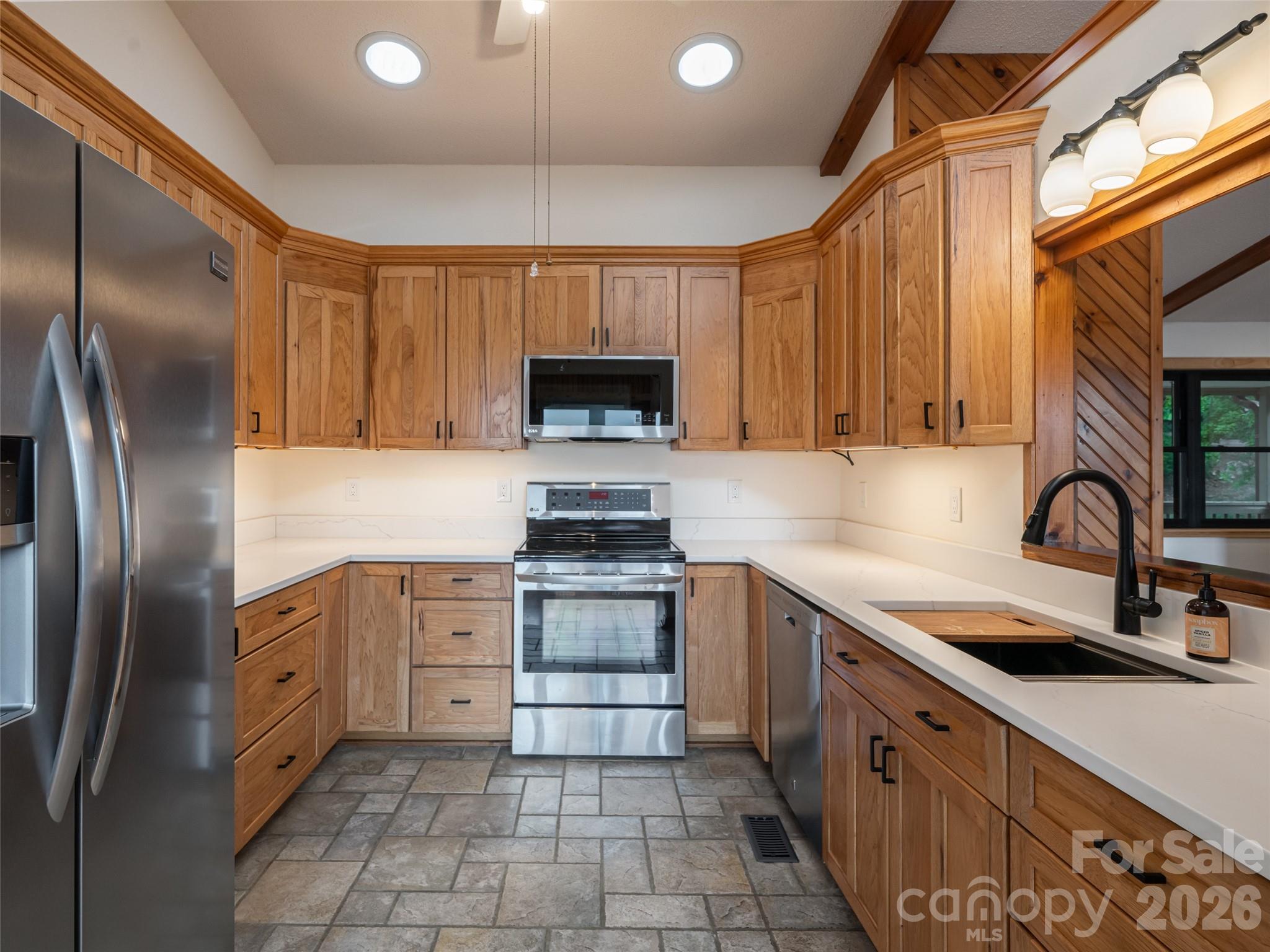 Single Family Residence at 243 Pioneer Ridge Road, Canton, photo 16 of 47