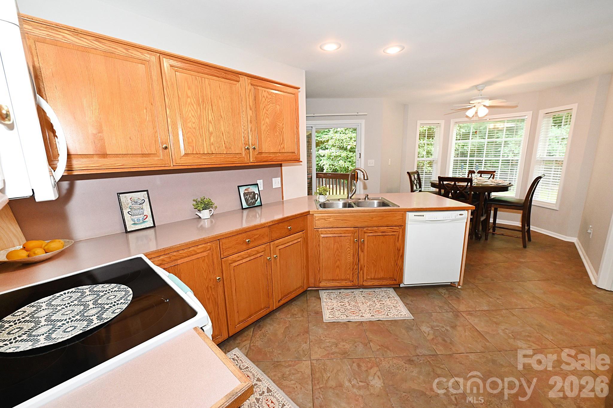 Kitchen - 1035 E 24th Street, Newton