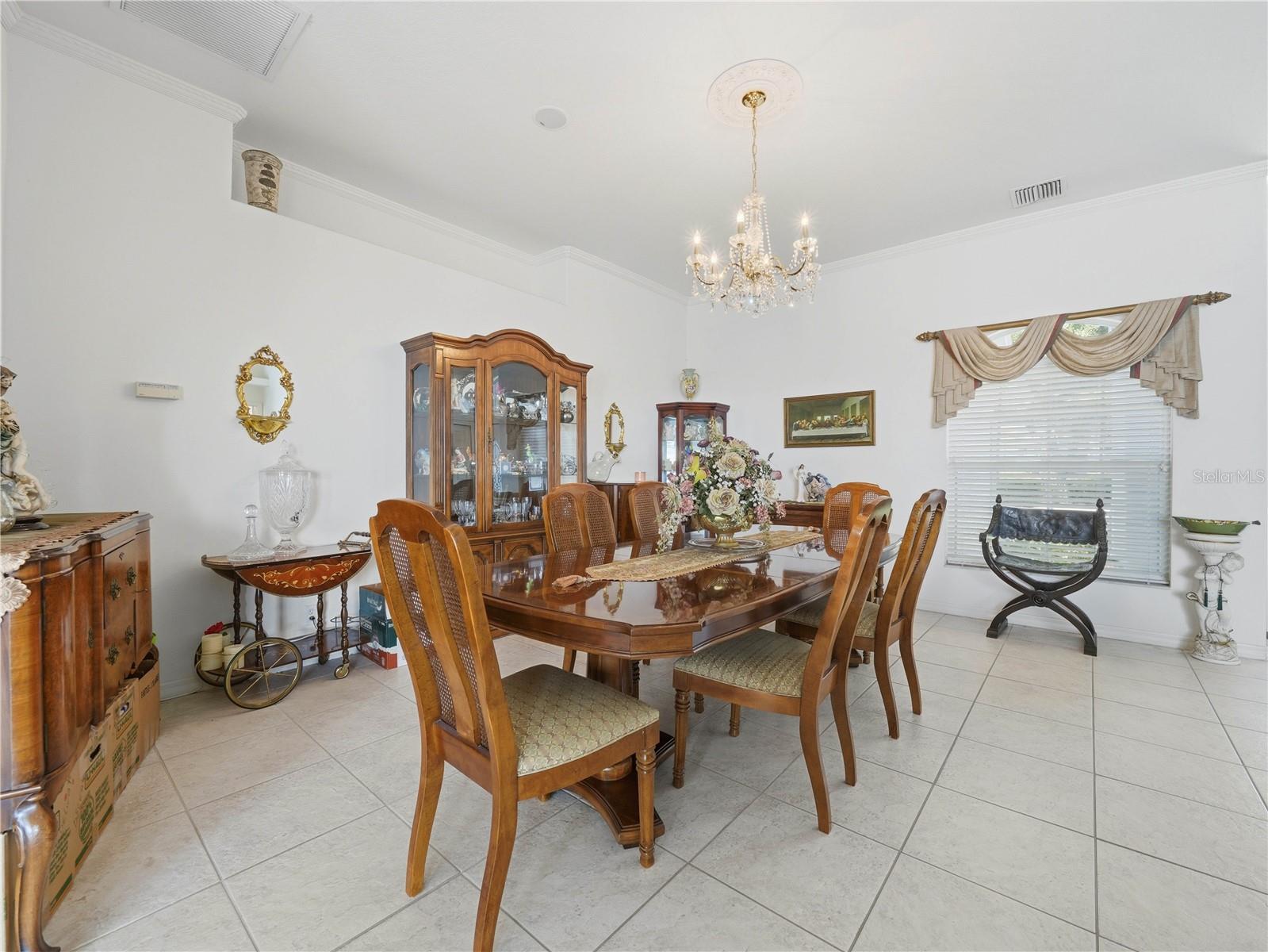 Single Family Residence at 118 W JULIANA WAY, AUBURNDALE, photo 4 of 32