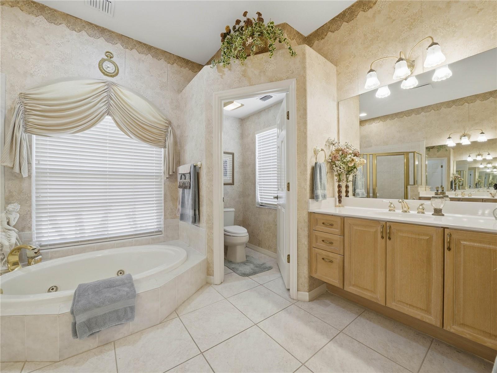 Single Family Residence at 118 W JULIANA WAY, AUBURNDALE, photo 17 of 32