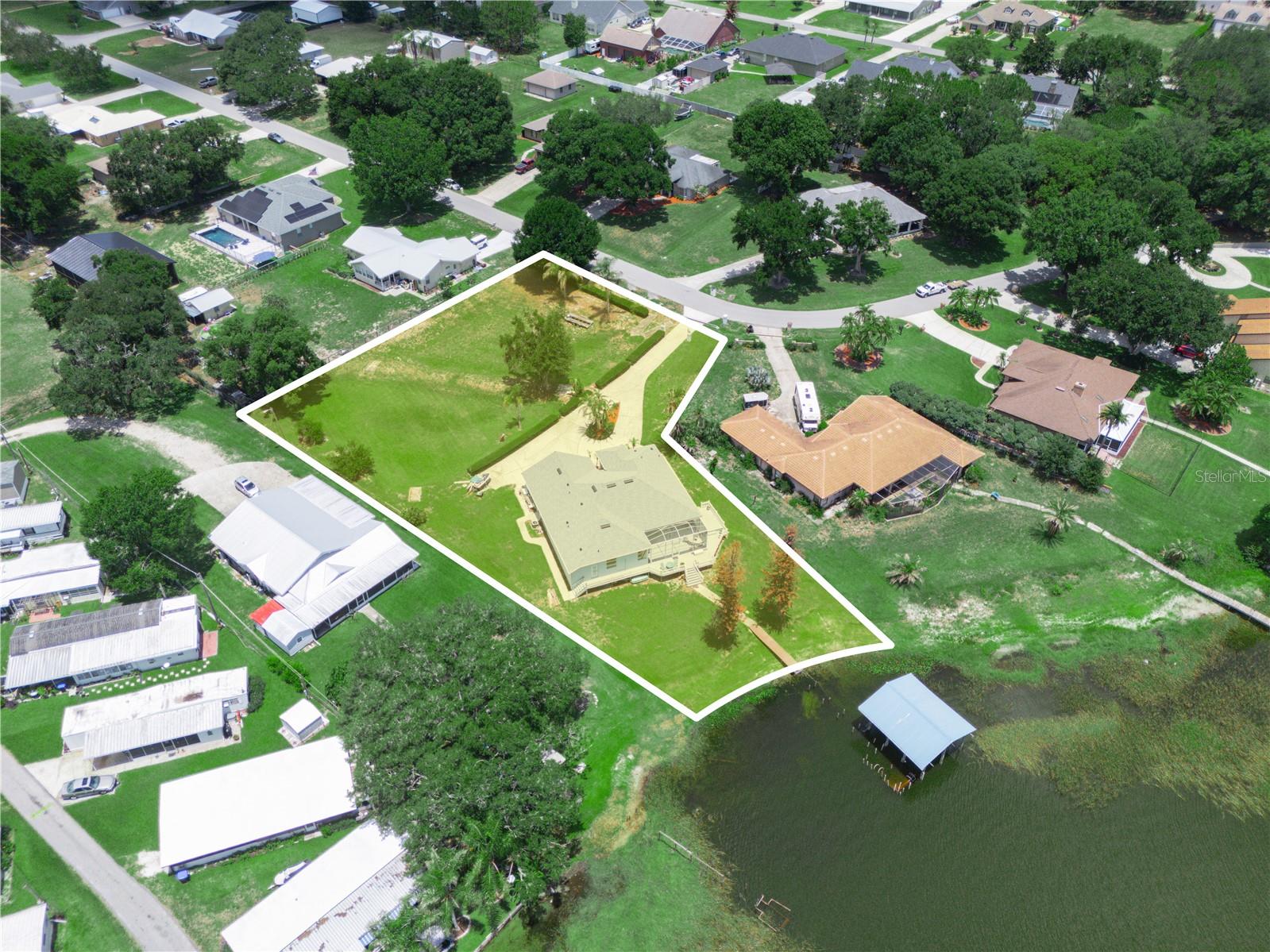 Single Family Residence at 118 W JULIANA WAY, AUBURNDALE, photo 31 of 32