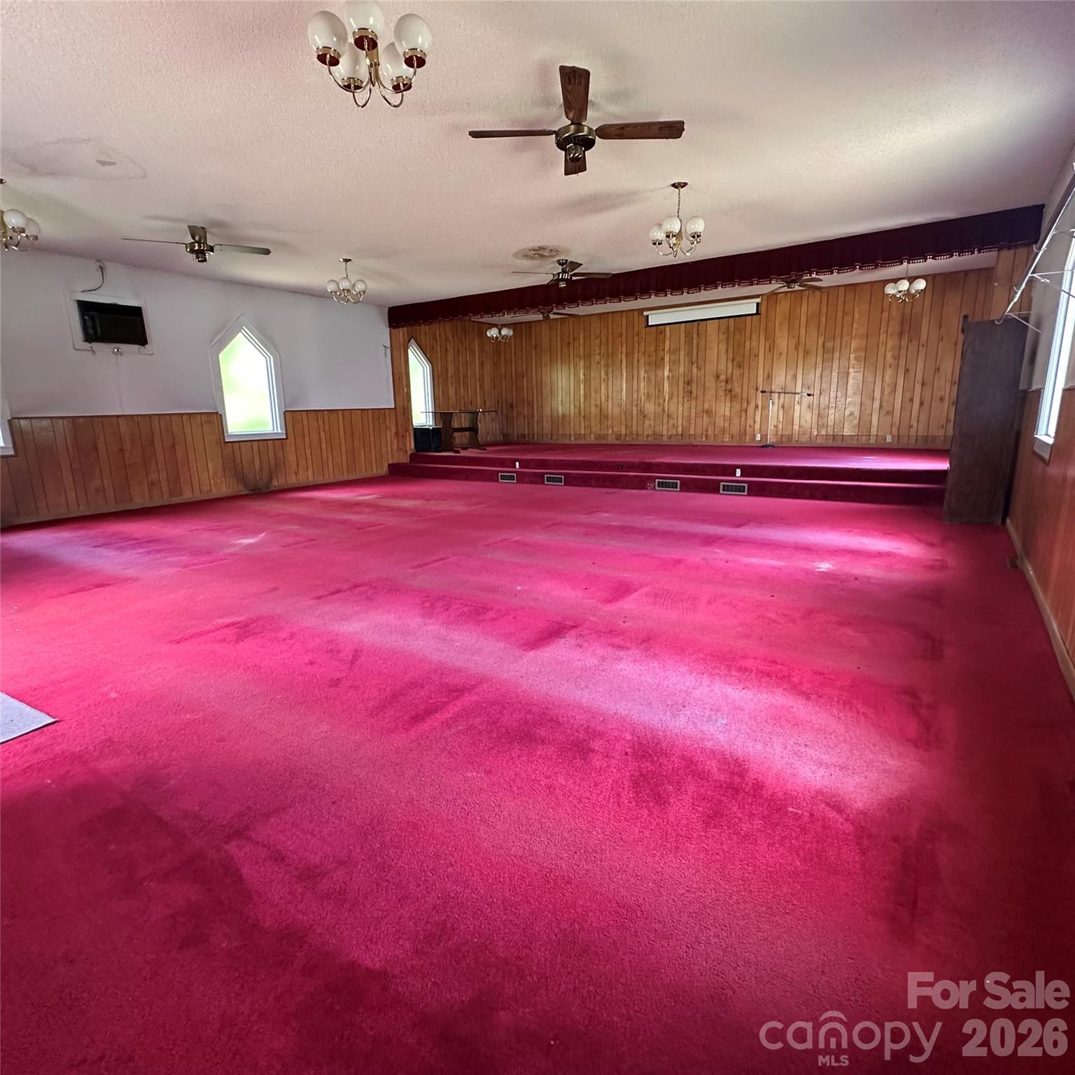 Church Main Level - 422 US Highway 19E Highway, Spruce Pine