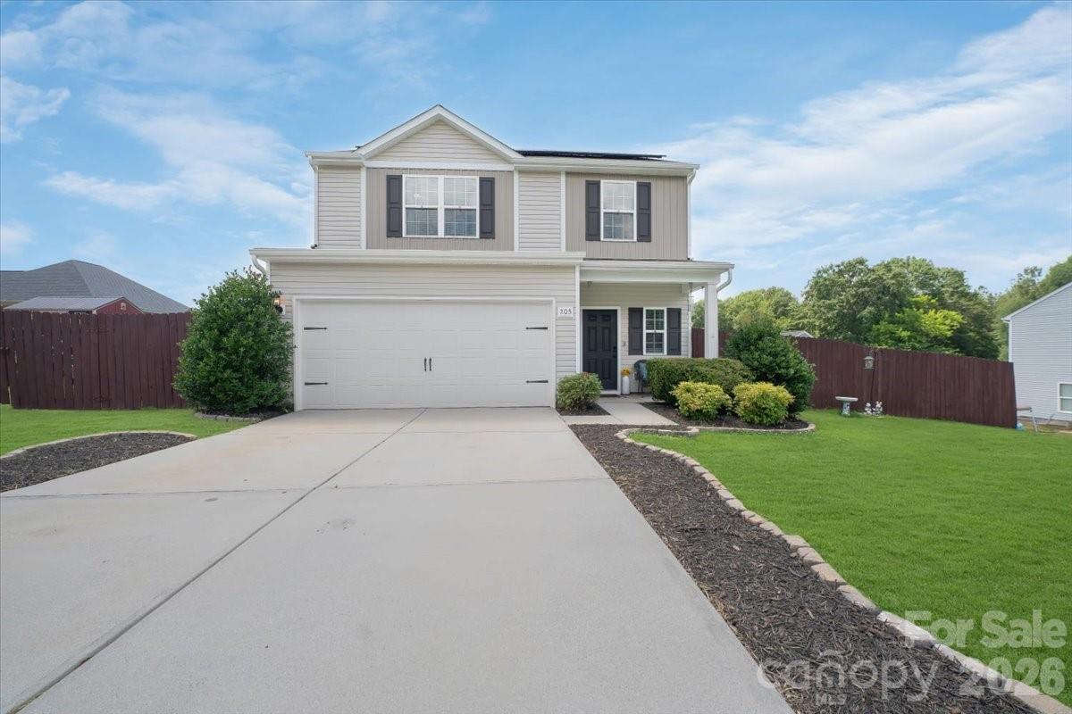 Single Family Residence at 205 Churchill Drive, Kings Mountain, photo 2 of 43