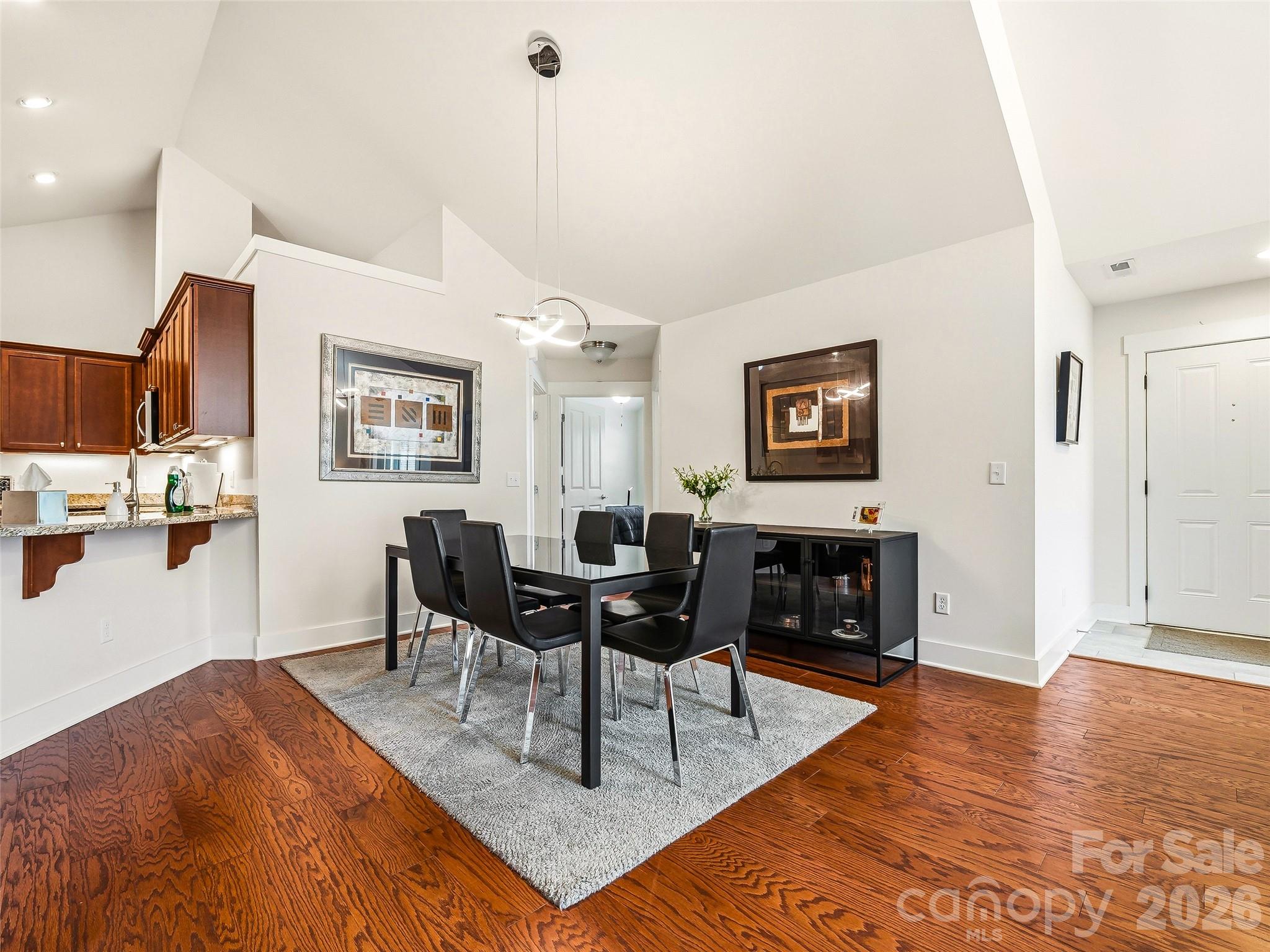 Dining Roomn - 39 Braeburn Way, Flat Rock