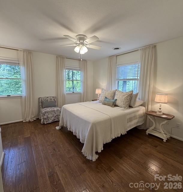Single Family Residence at 212 Estate Drive, Hendersonville, photo 26 of 41