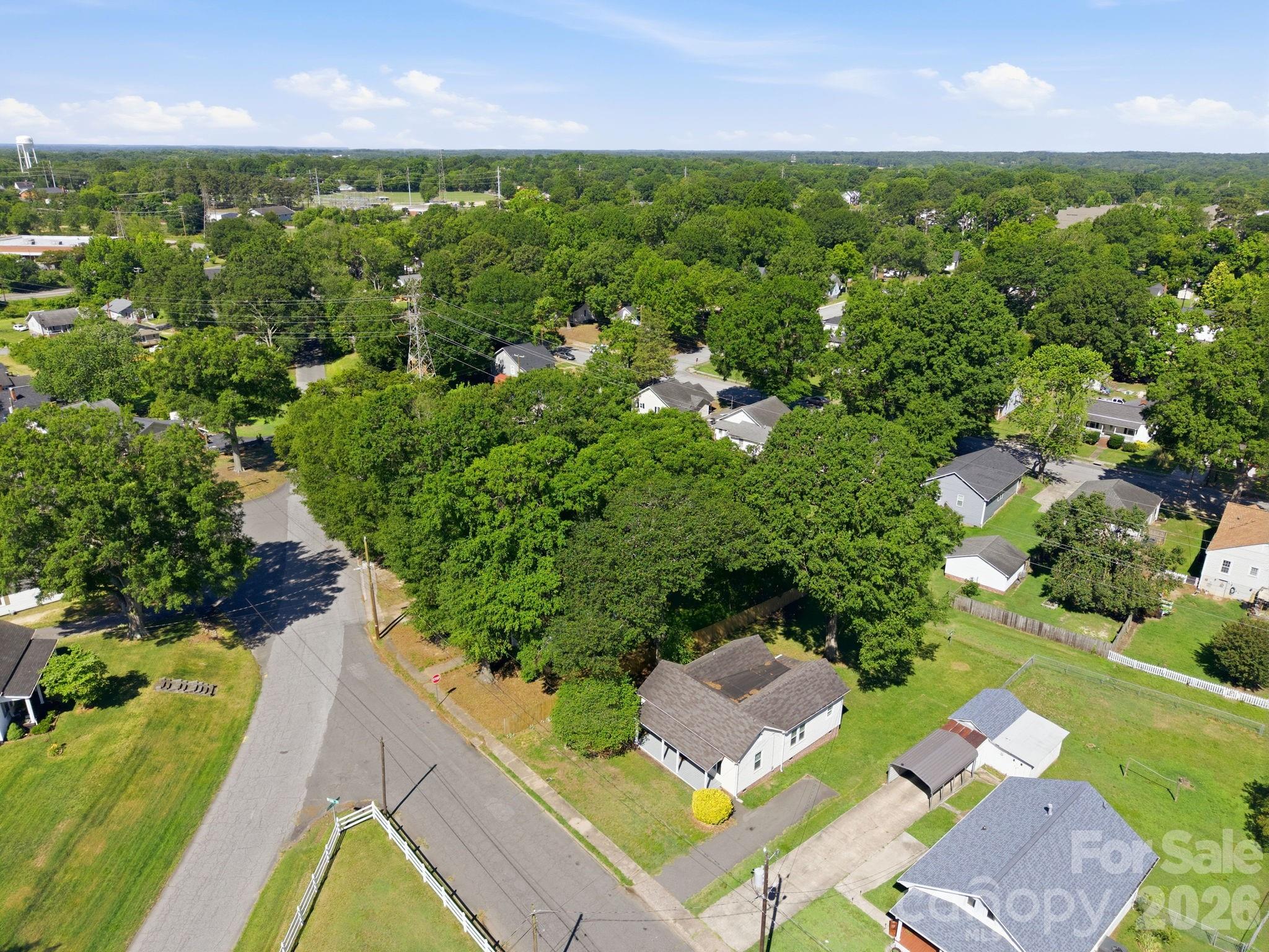 Single Family Residence at 306 York Avenue, Kannapolis, photo 30 of 39