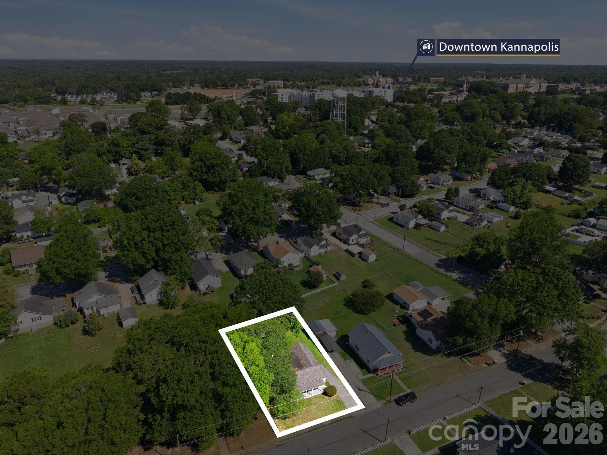 Single Family Residence at 306 York Avenue, Kannapolis, photo 33 of 39