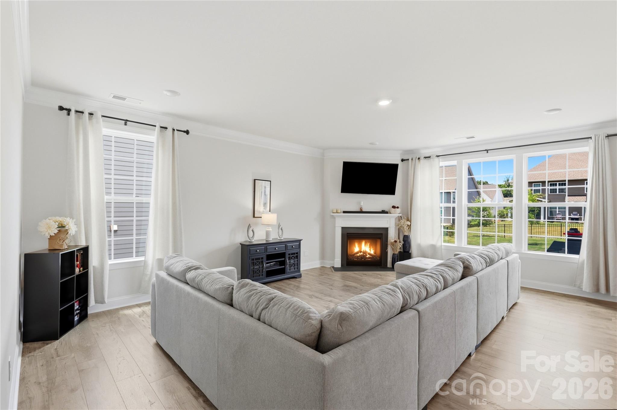 Single Family Residence at 9010 Surry Spring Lane, Huntersville, photo 7 of 48