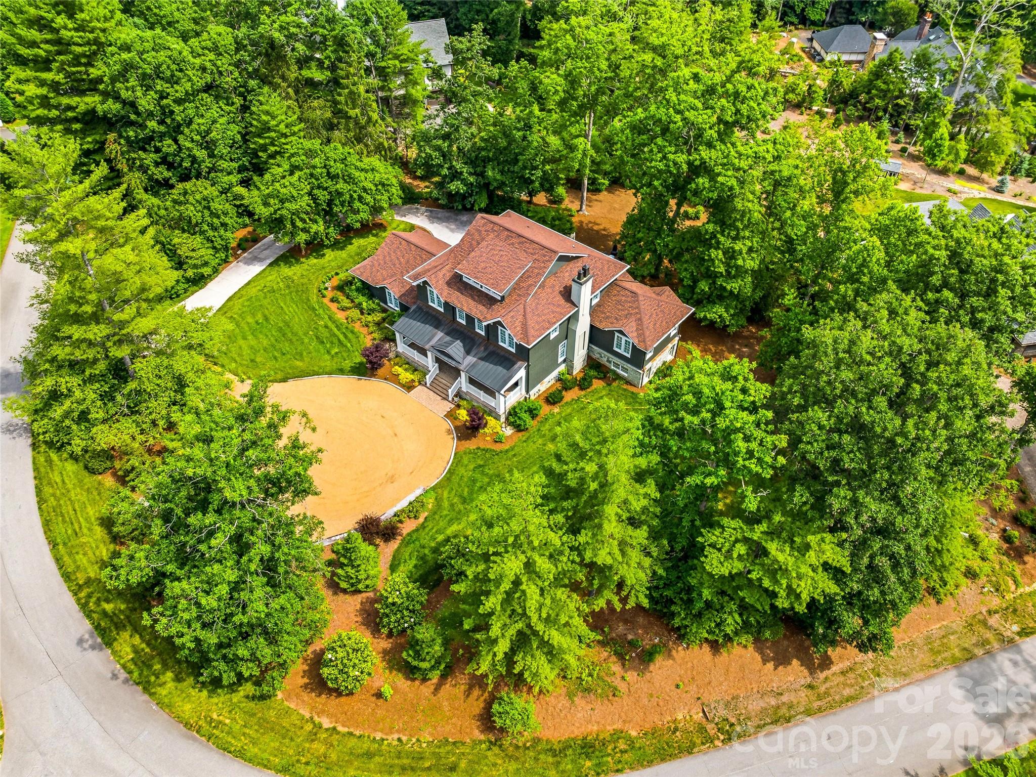 Single Family Residence at 1 Cedar Chine Drive, Asheville, photo 5 of 47