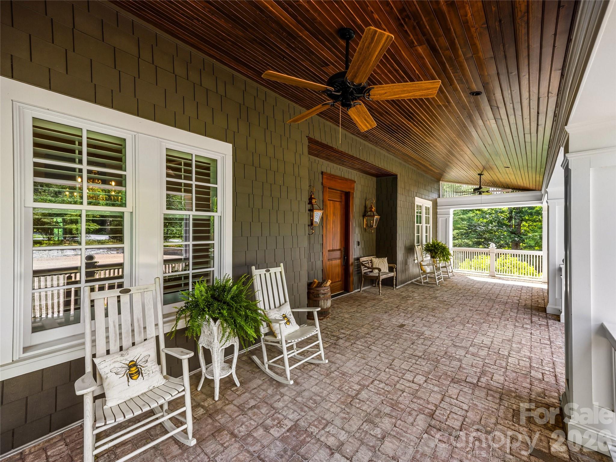Single Family Residence at 1 Cedar Chine Drive, Asheville, photo 6 of 47