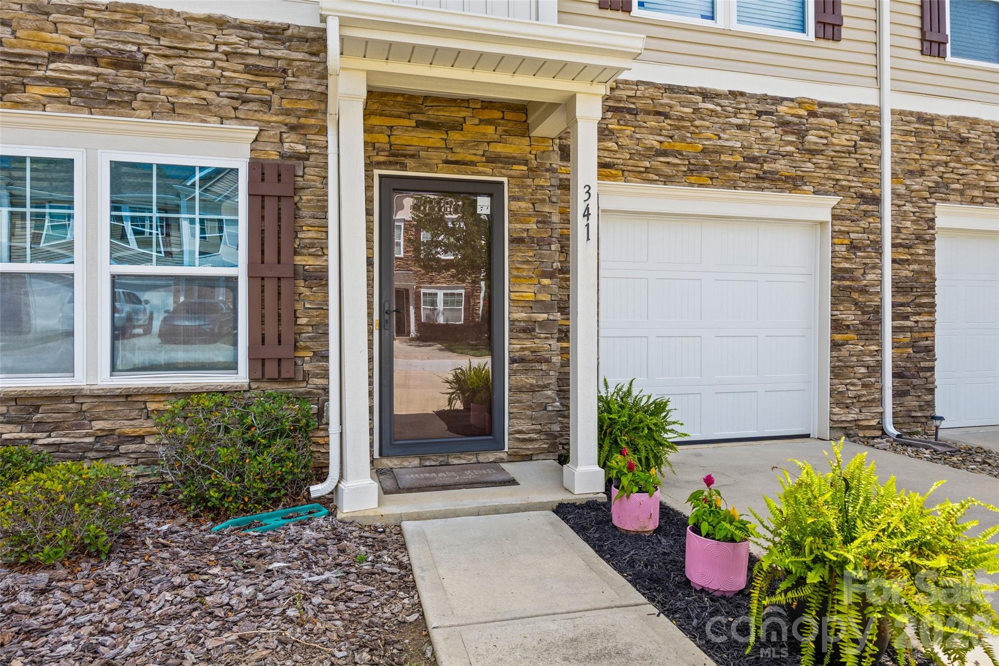 Townhouse at 341 Battery Circle, Clover, photo 2 of 30