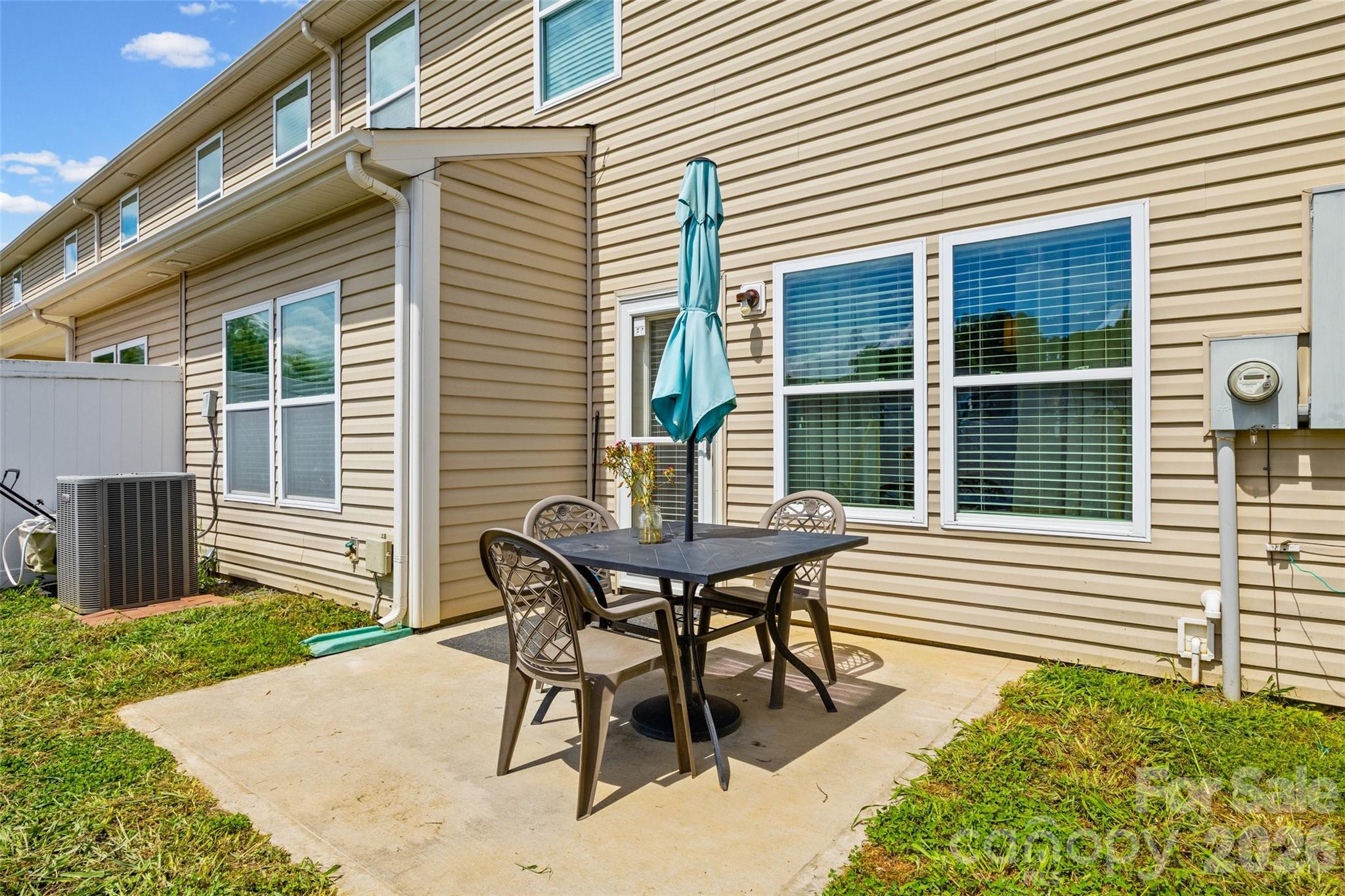 Townhouse at 341 Battery Circle, Clover, photo 27 of 30