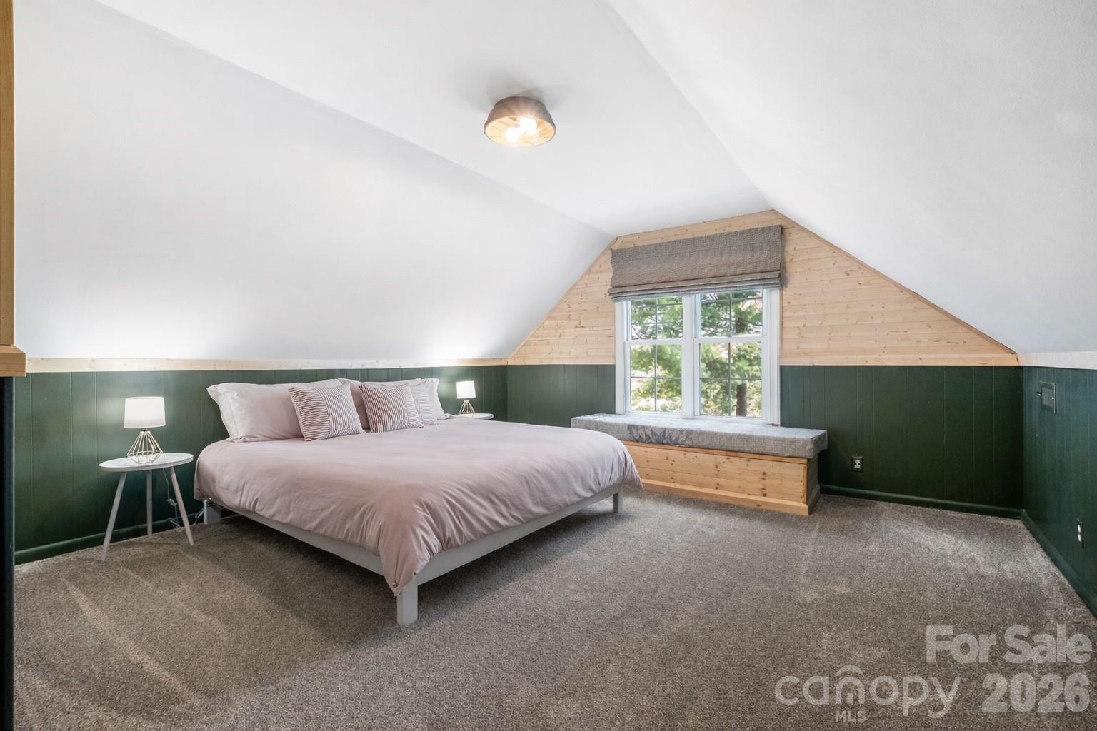 Upstairs Loft - 5545 Pine Ridge Drive, Connelly Springs