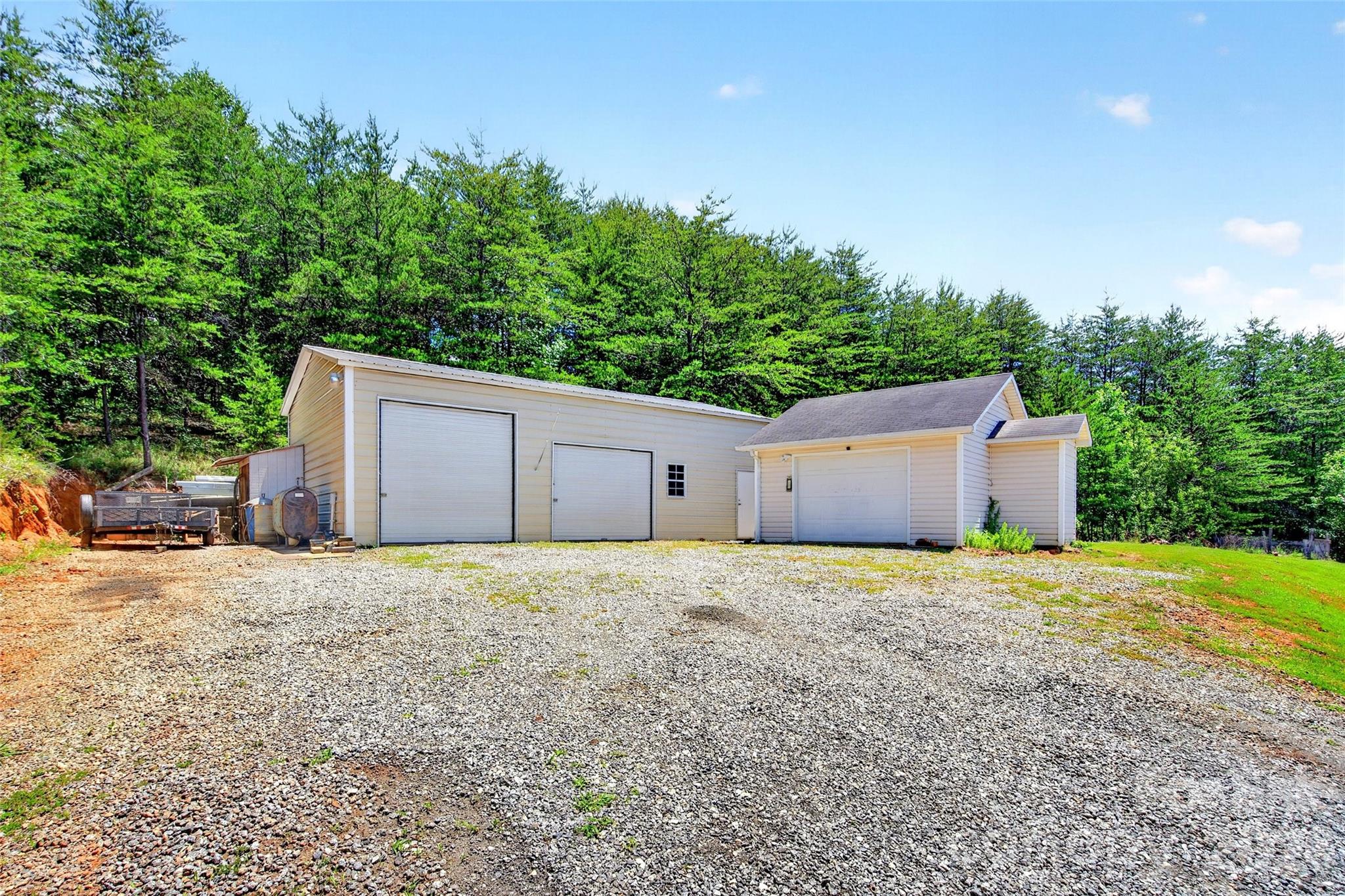 Single Family Residence at 1076 Grays Creek Church Road, Rutherfordton, photo 41 of 47