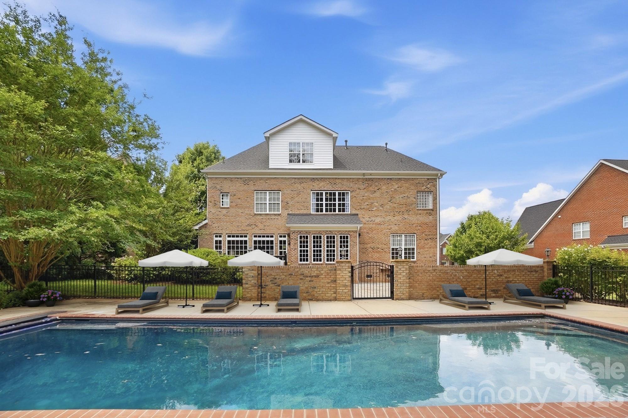 Salt Water Pool - 507 Five Leaf Lane, Waxhaw