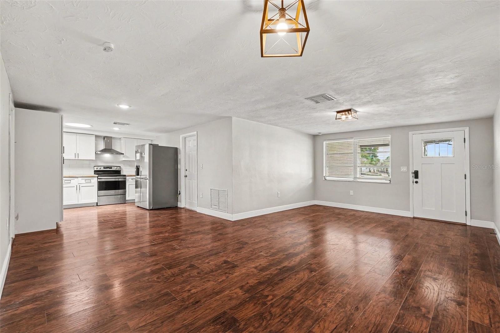 Single Family Residence at 6244 6TH AVE, NEW PORT RICHEY, photo 6 of 21