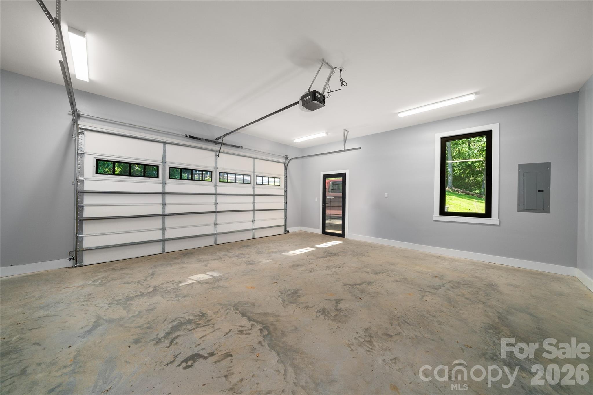 Single Family Residence at 61 Bamboo Trail, Candler, photo 40 of 41