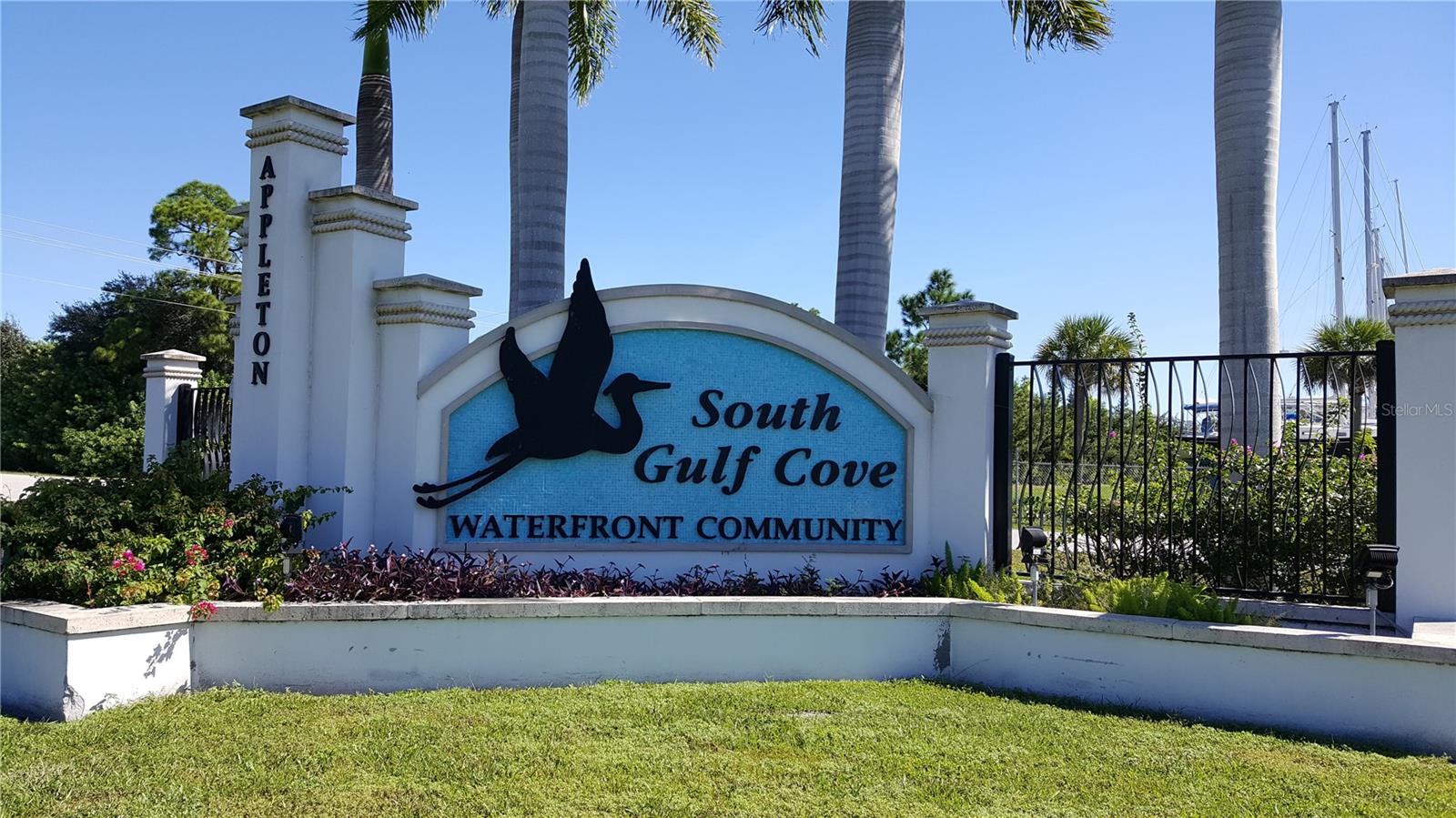 Highly desired South Gulf Cove Community - 10022 CALUMET BLVD, PORT CHARLOTTE