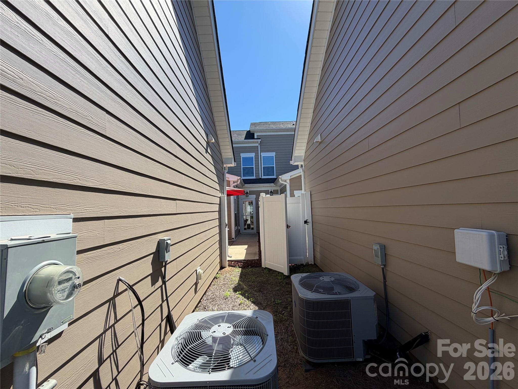 Townhouse at 2125 24th Street Lane SE, Hickory, photo 28 of 39