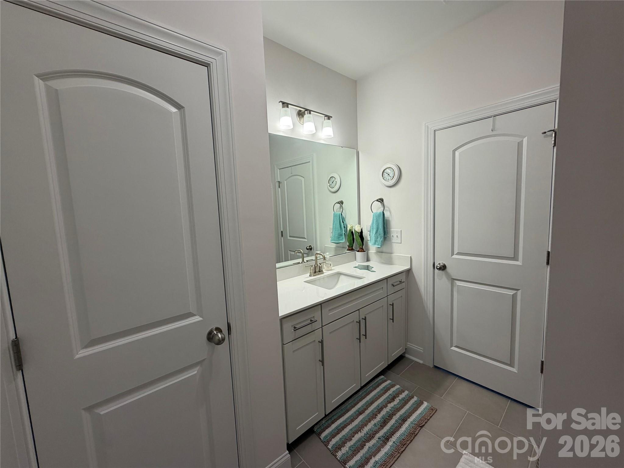 Townhouse at 2125 24th Street Lane SE, Hickory, photo 35 of 39