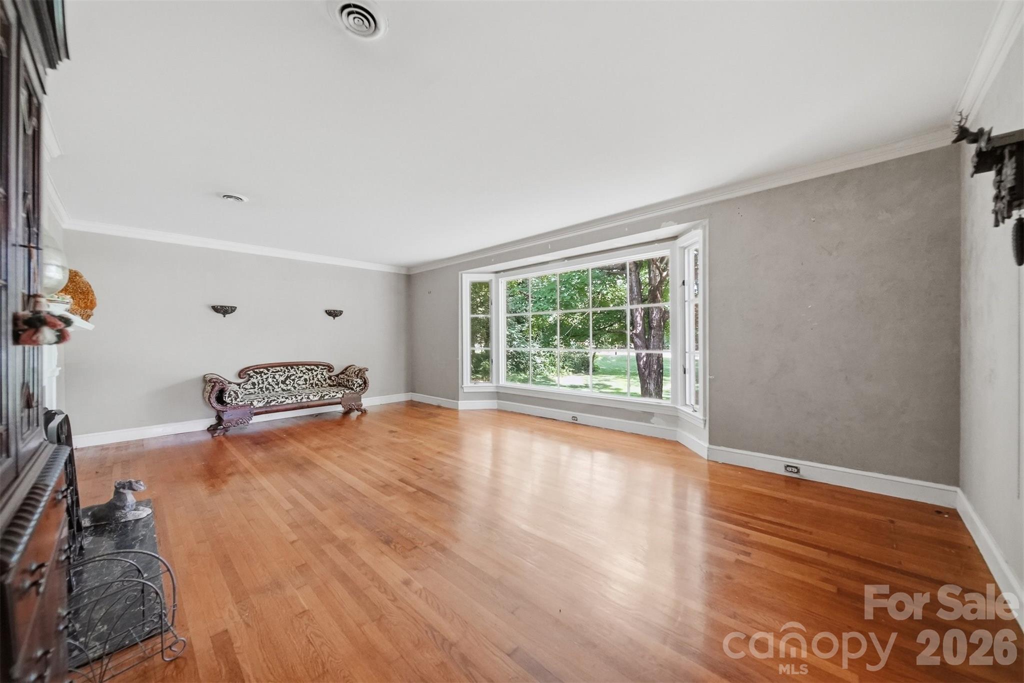 Single Family Residence at 826 S College Avenue, Newton, photo 8 of 46