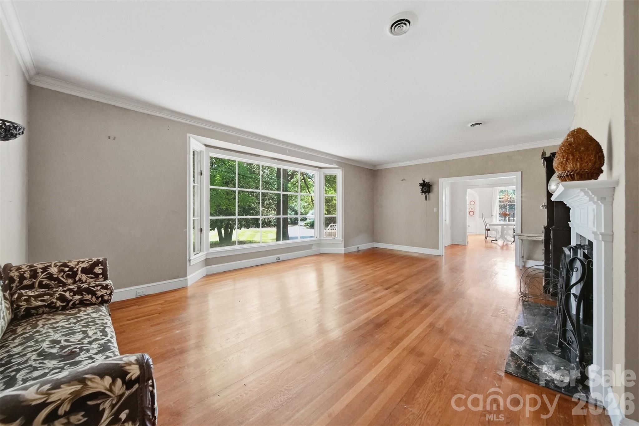 Single Family Residence at 826 S College Avenue, Newton, photo 9 of 46