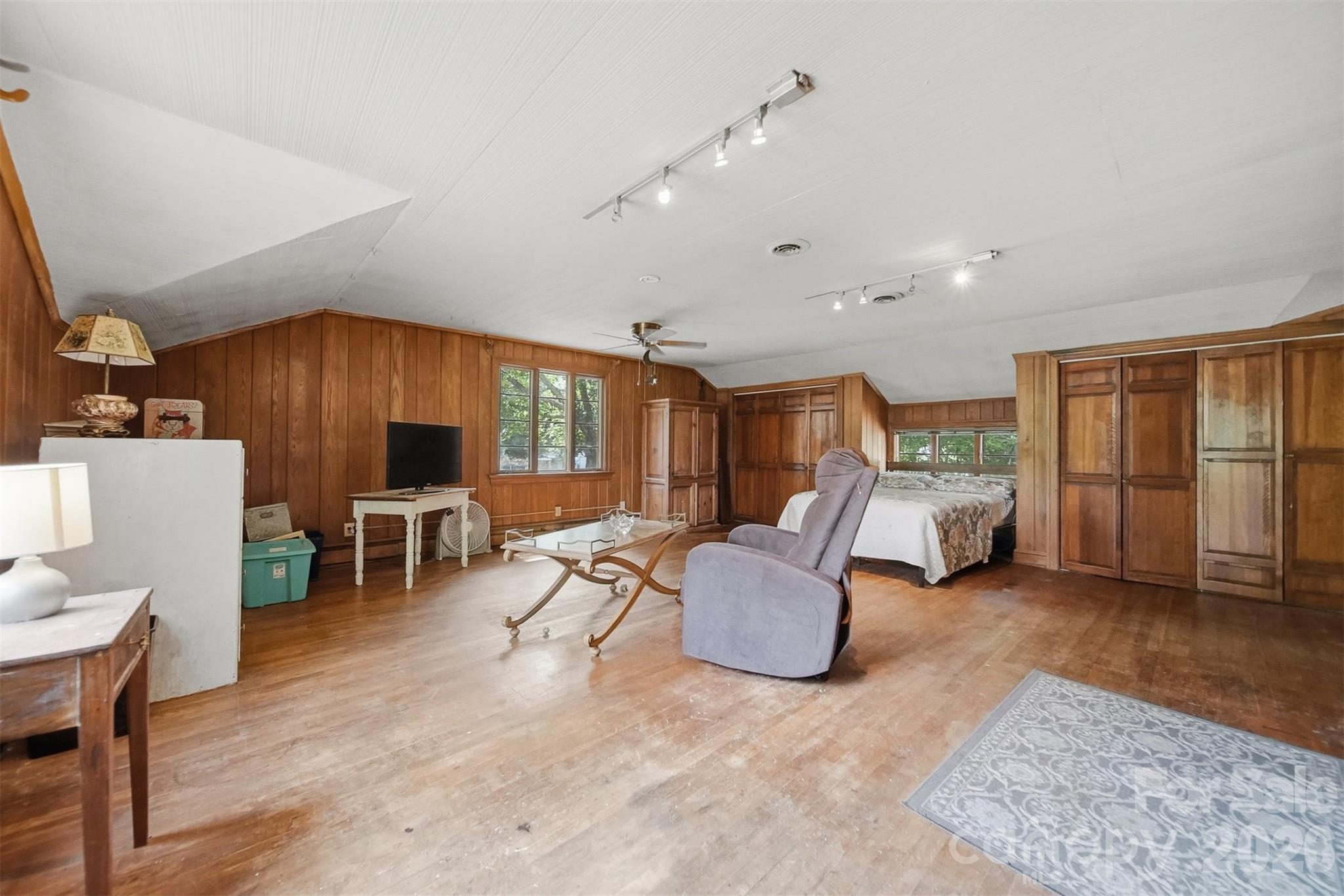 Single Family Residence at 826 S College Avenue, Newton, photo 37 of 46