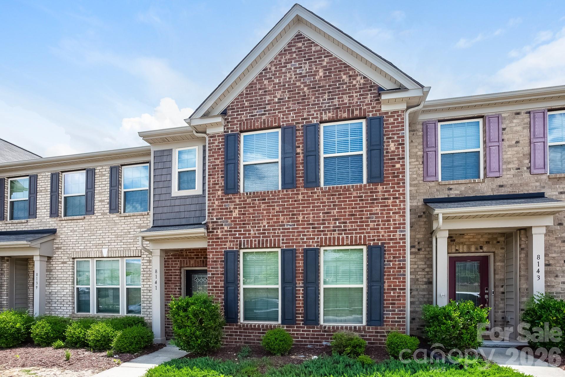 Townhouse at 8141 English Clover Lane, Fort Mill, photo 2 of 15
