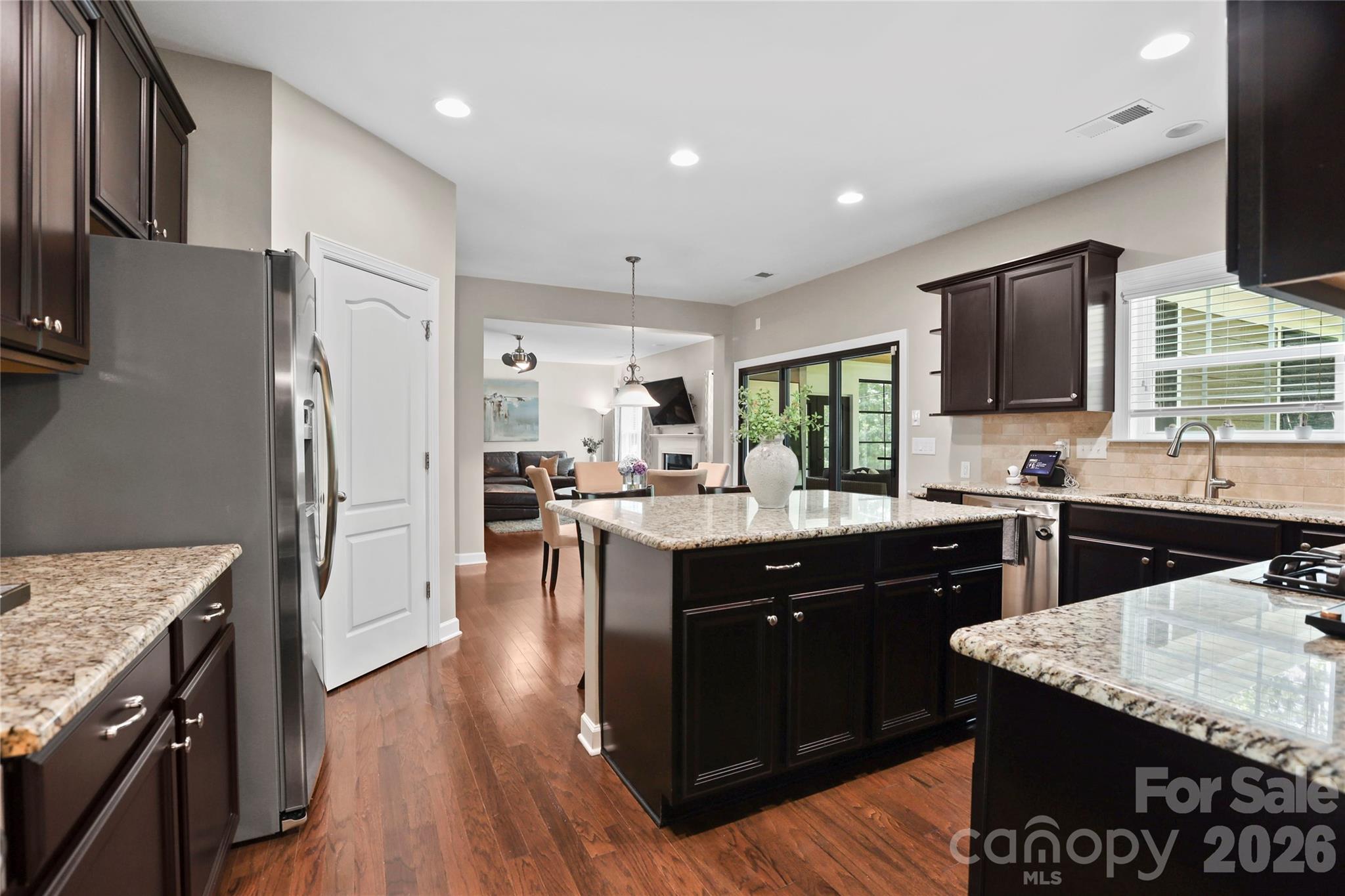 Kitchen - 2412 Hamlet Court, Matthews