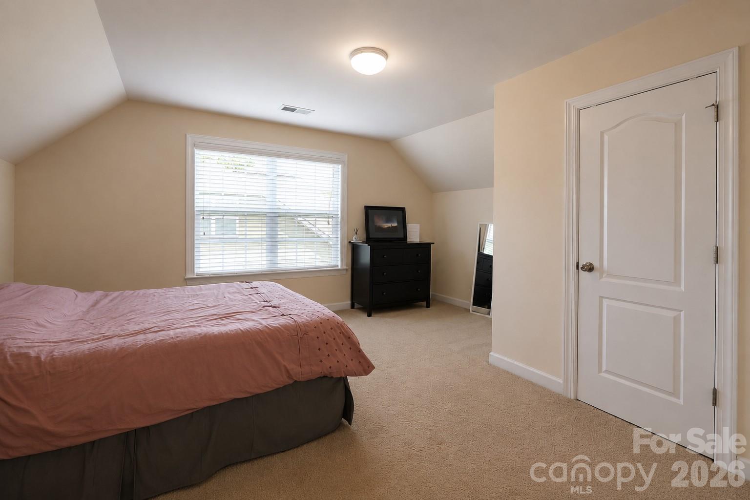 Bedroom on third floor - 2412 Hamlet Court, Matthews