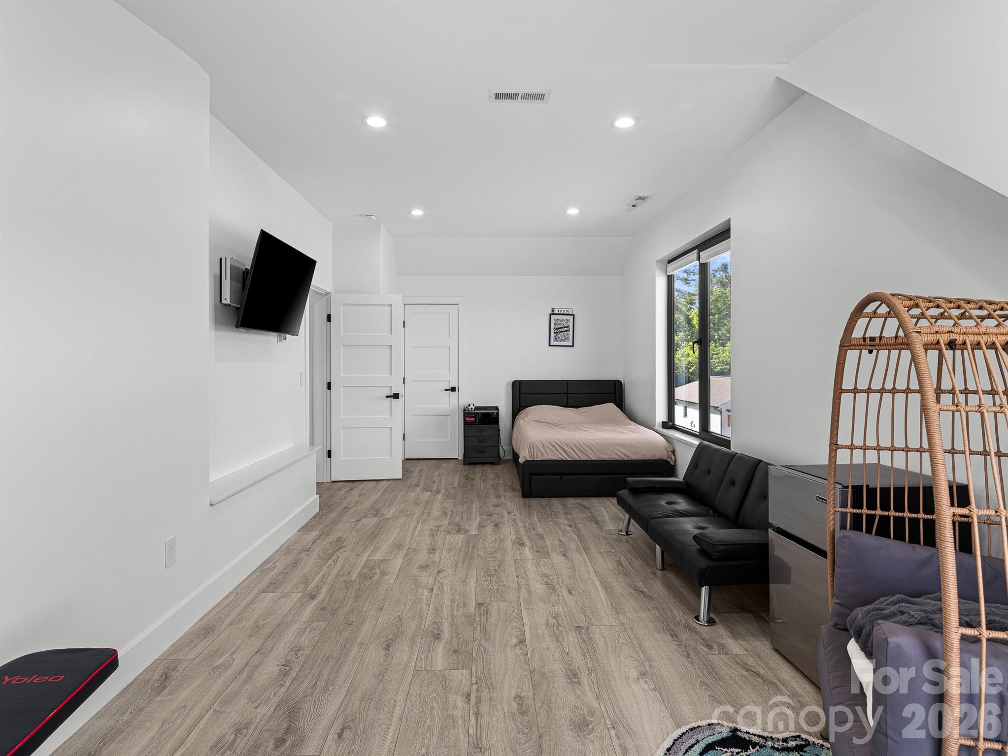 Single Family Residence at 1026 Hillside Ridge Road, Candler, photo 29 of 48