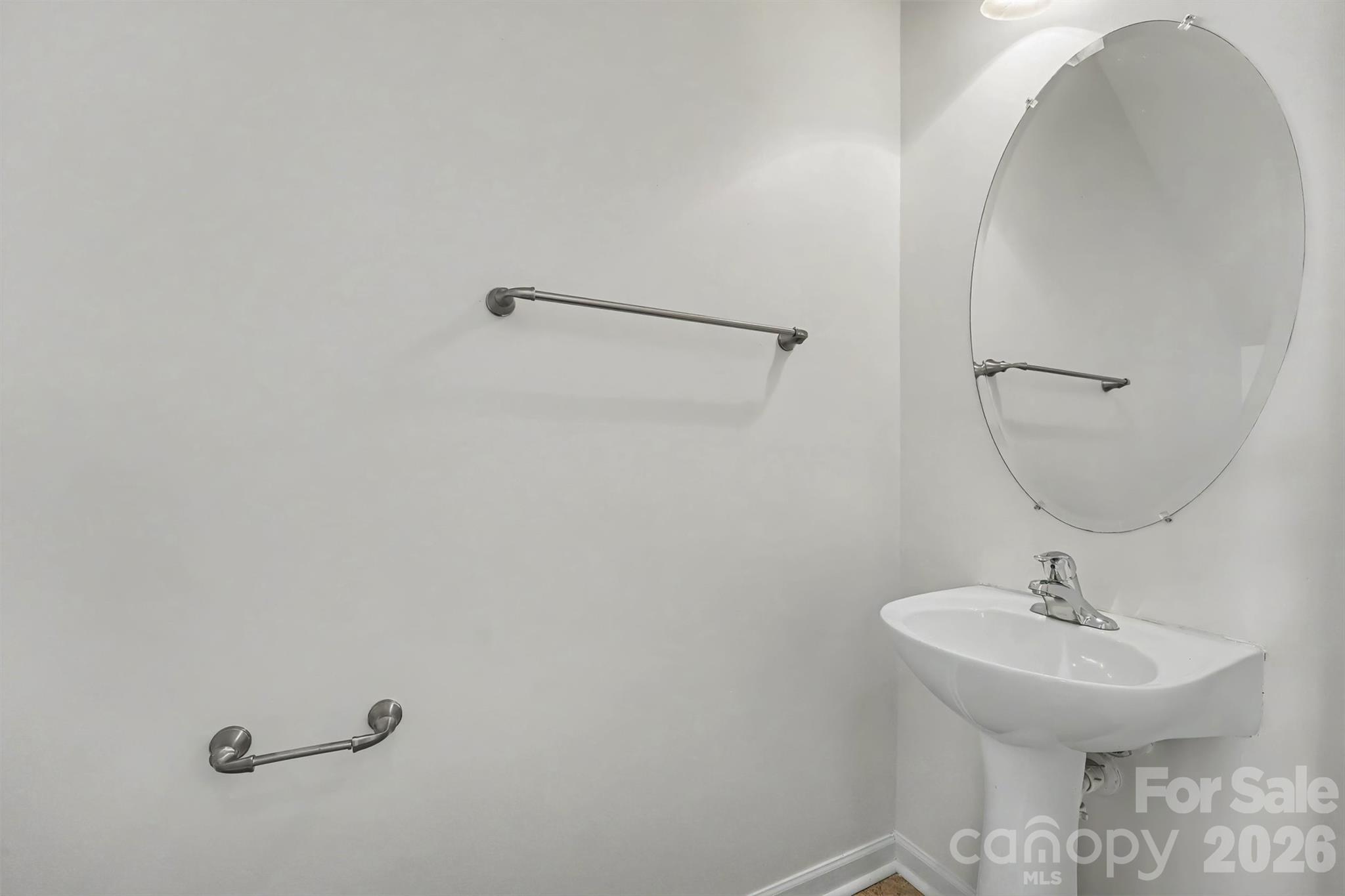 Half bath room on main level - 107 S Arcadian Way, Mooresville