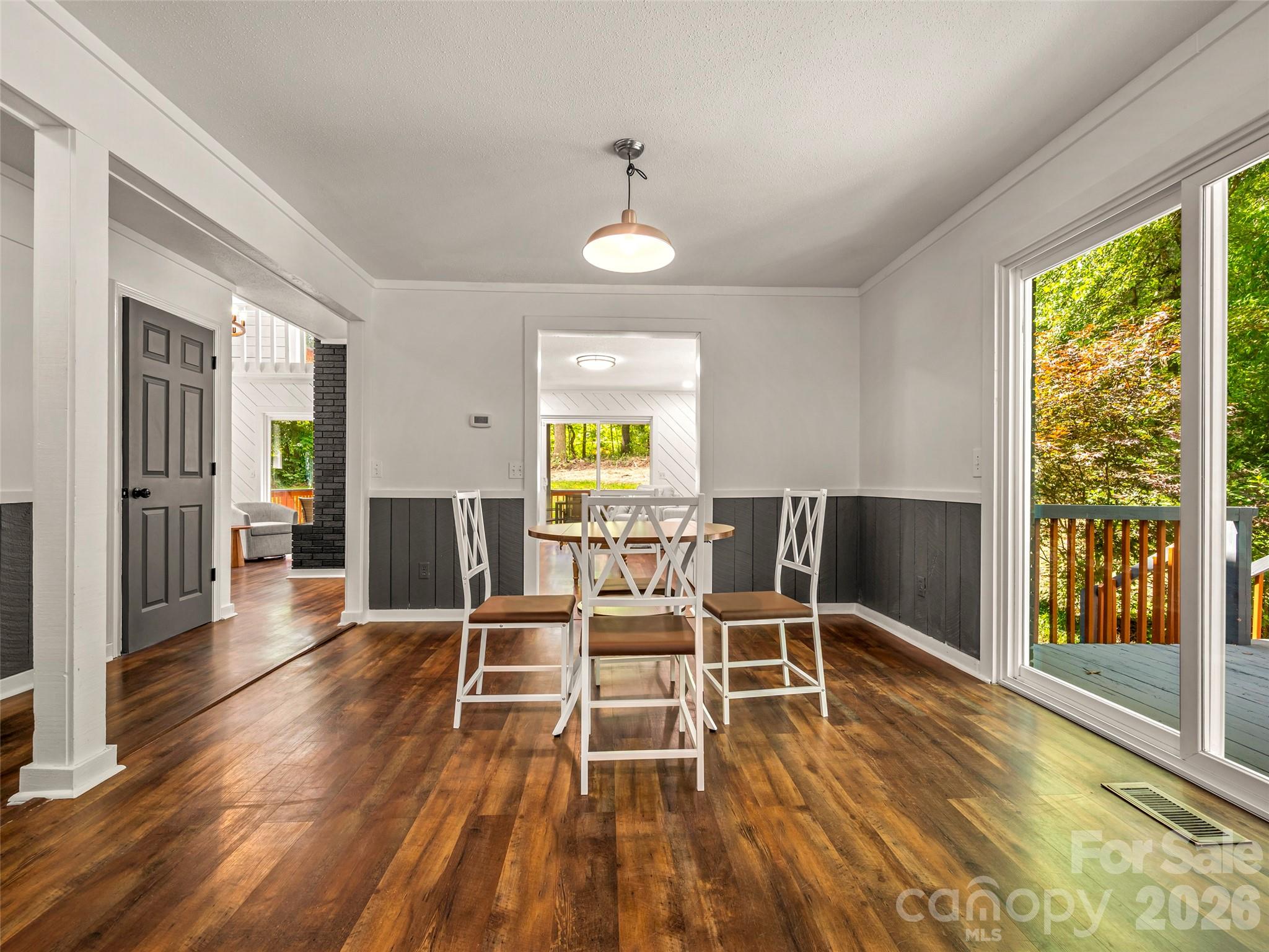 Single Family Residence at 3276 Howard Gap Road, Hendersonville, photo 15 of 47