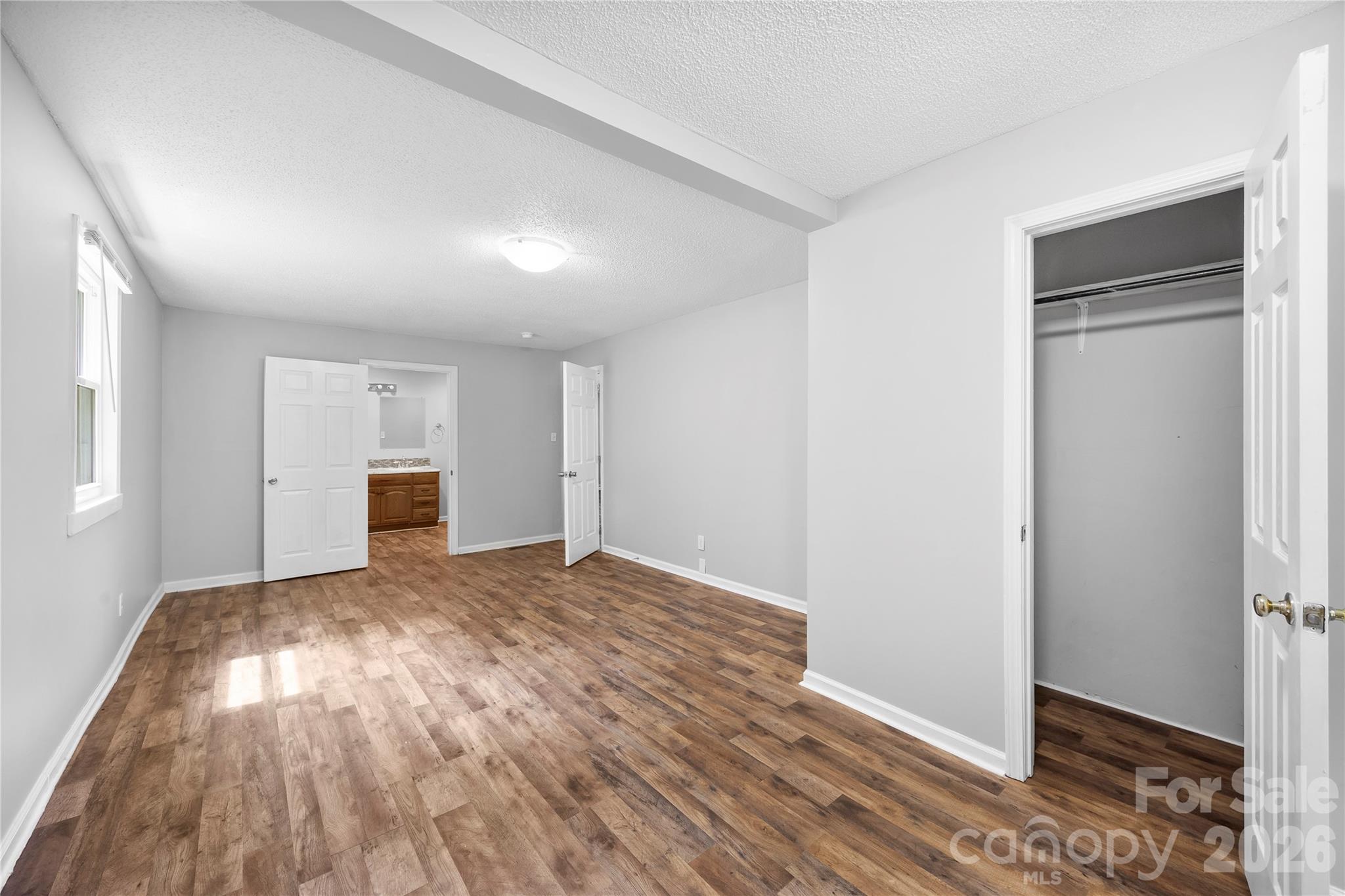 Single Family Residence at 2615 Maggie Lane, Rock Hill, photo 2 of 28