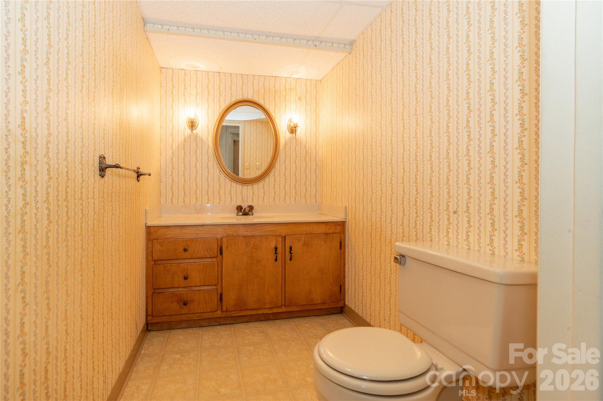 Half bath in basement - 45 Mountain View Avenue, Black Mountain