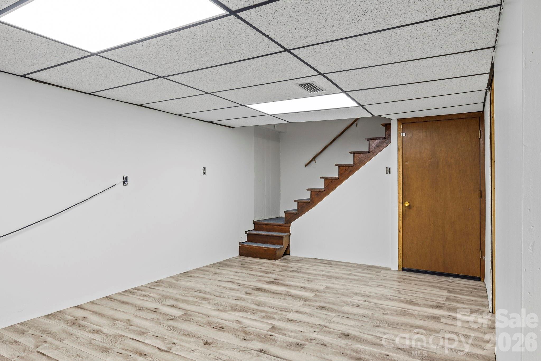 Single Family Residence at 2951 7th Street Drive NE, Hickory, photo 28 of 40