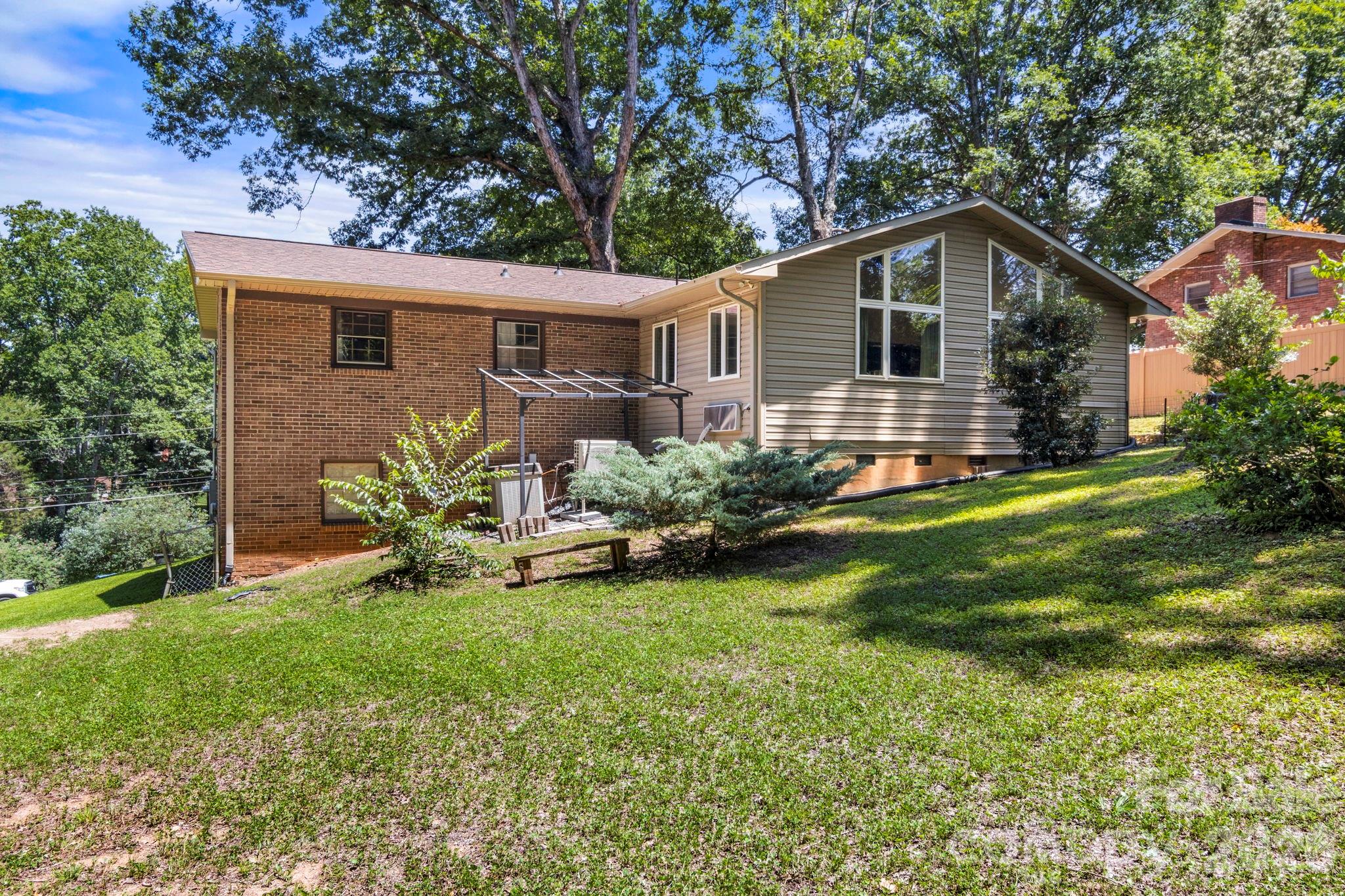 Backyard - 2951 7th Street Drive NE, Hickory