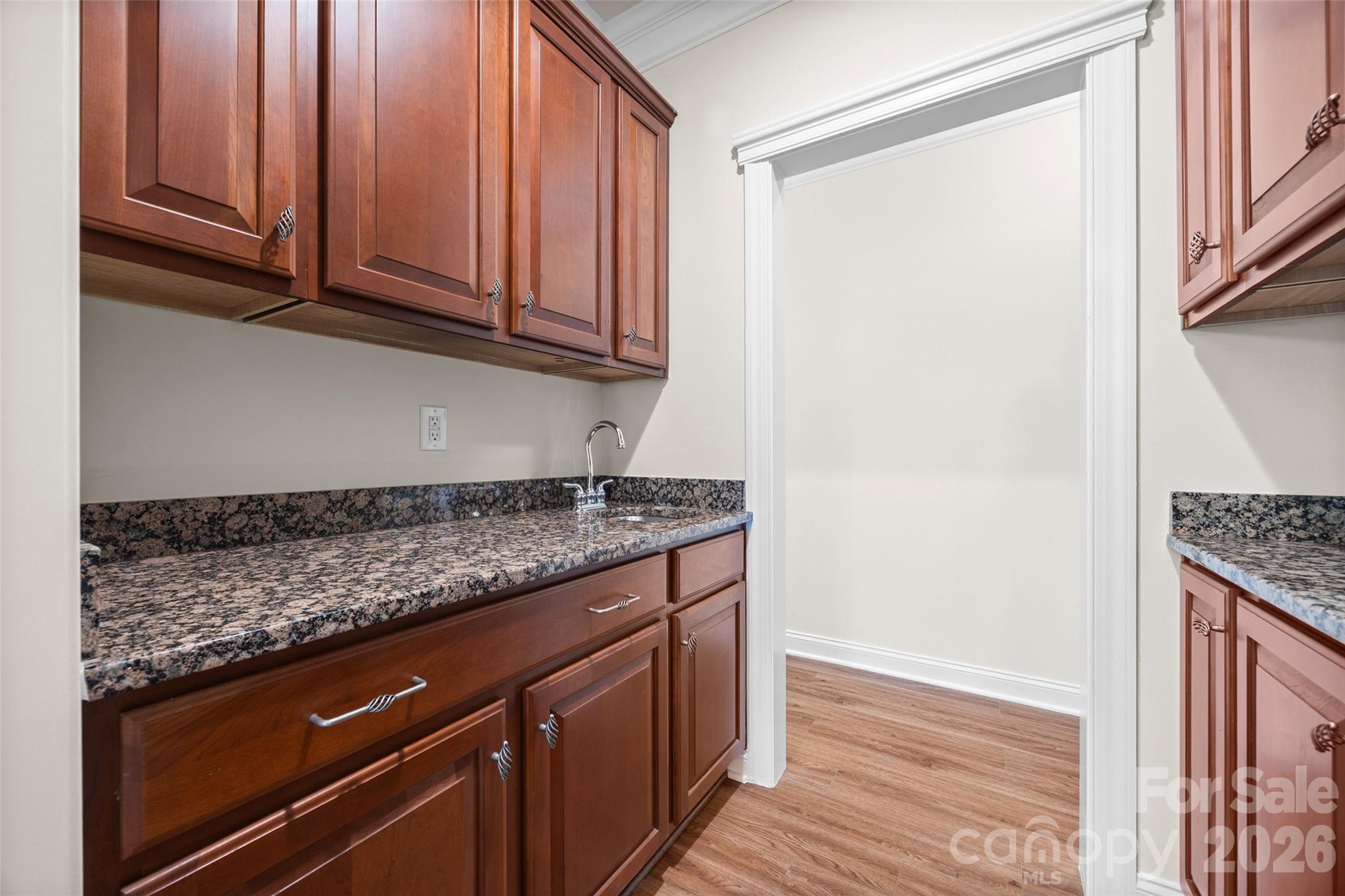 Single Family Residence at 8408 Denholme Drive, Waxhaw, photo 9 of 48