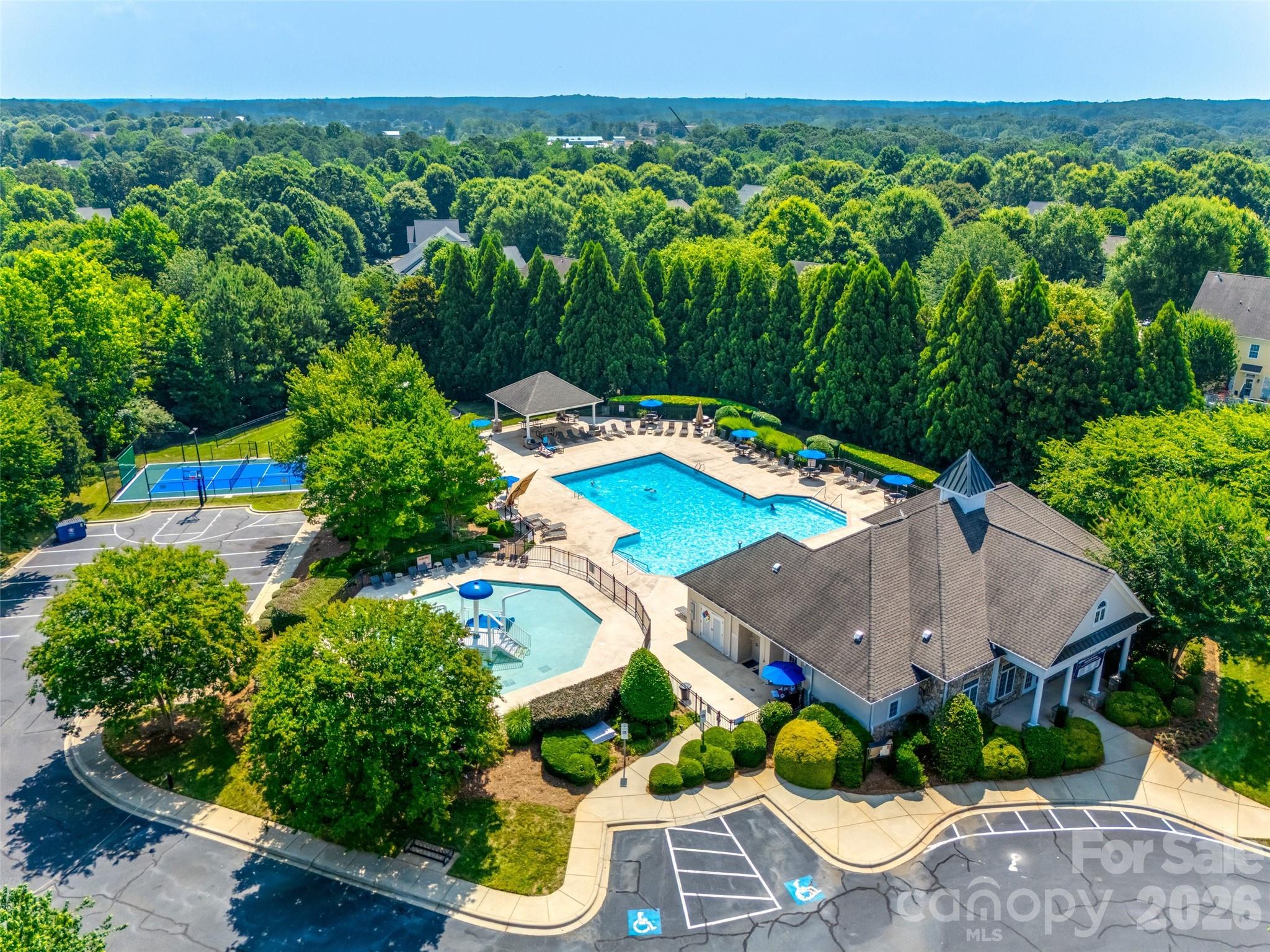 Single Family Residence at 8408 Denholme Drive, Waxhaw, photo 42 of 48